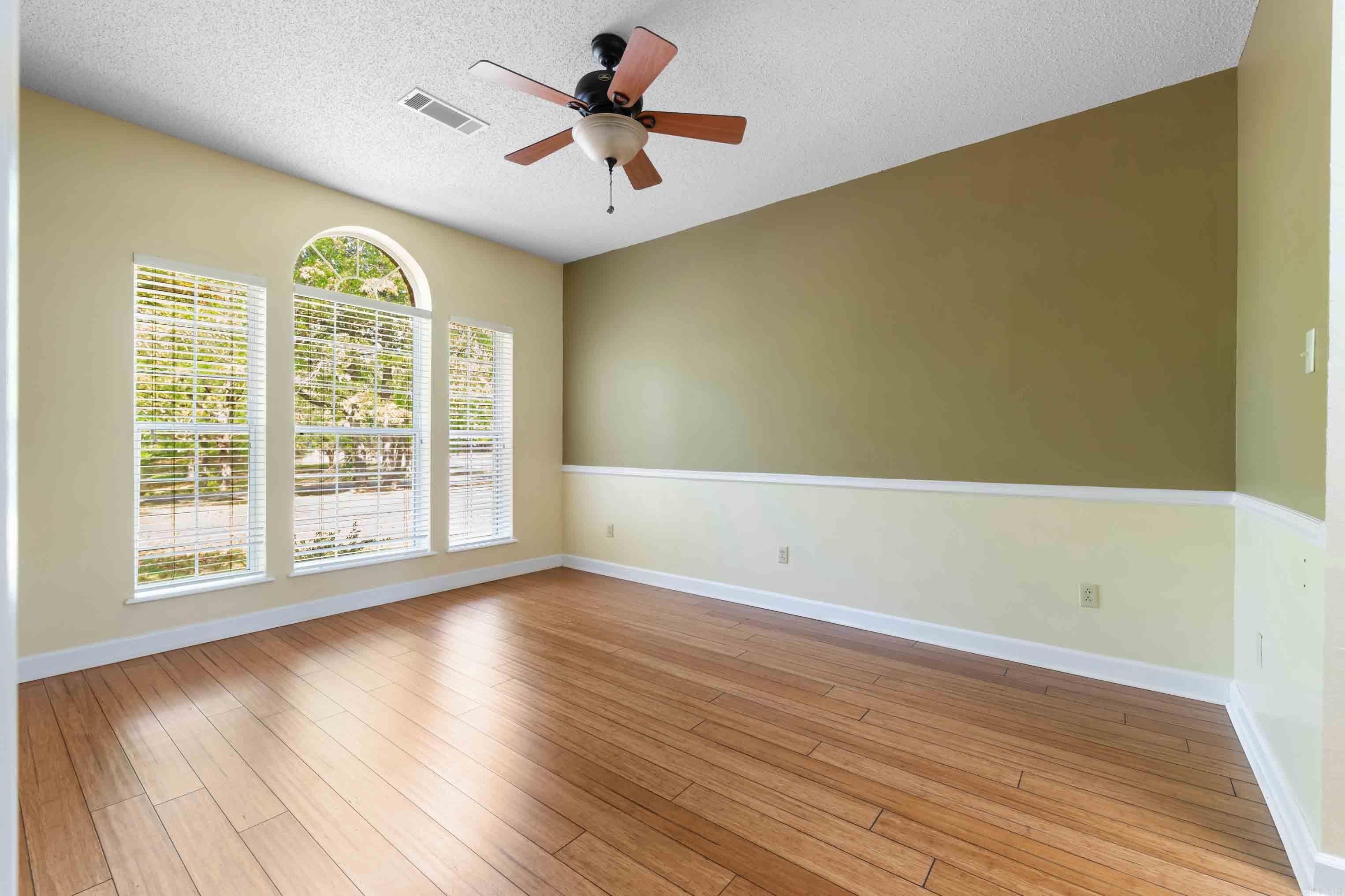 2 Plantation Drive East  Heber Springs, AR