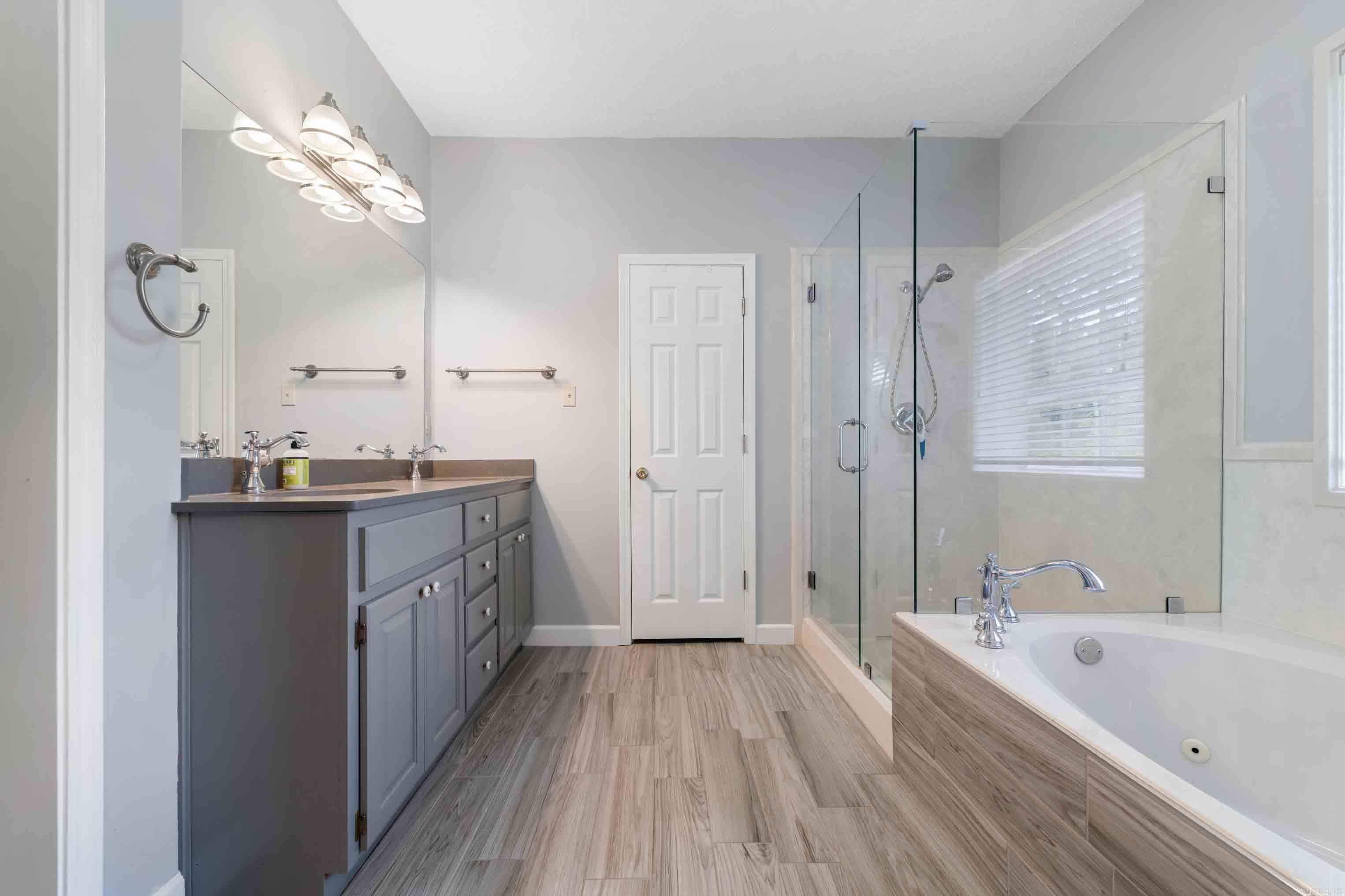 2 Plantation Drive East  Heber Springs, AR