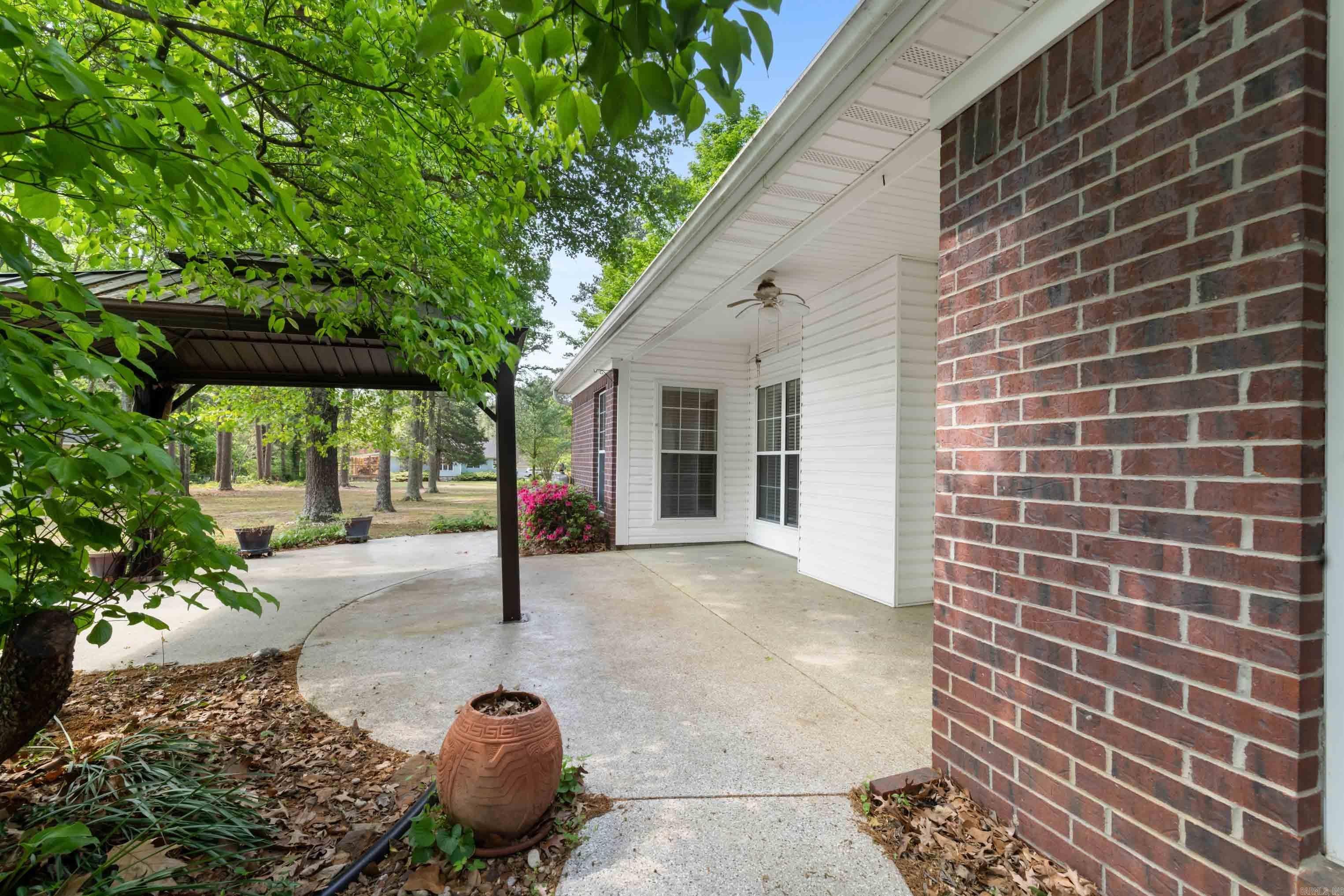 2 Plantation Drive East  Heber Springs, AR