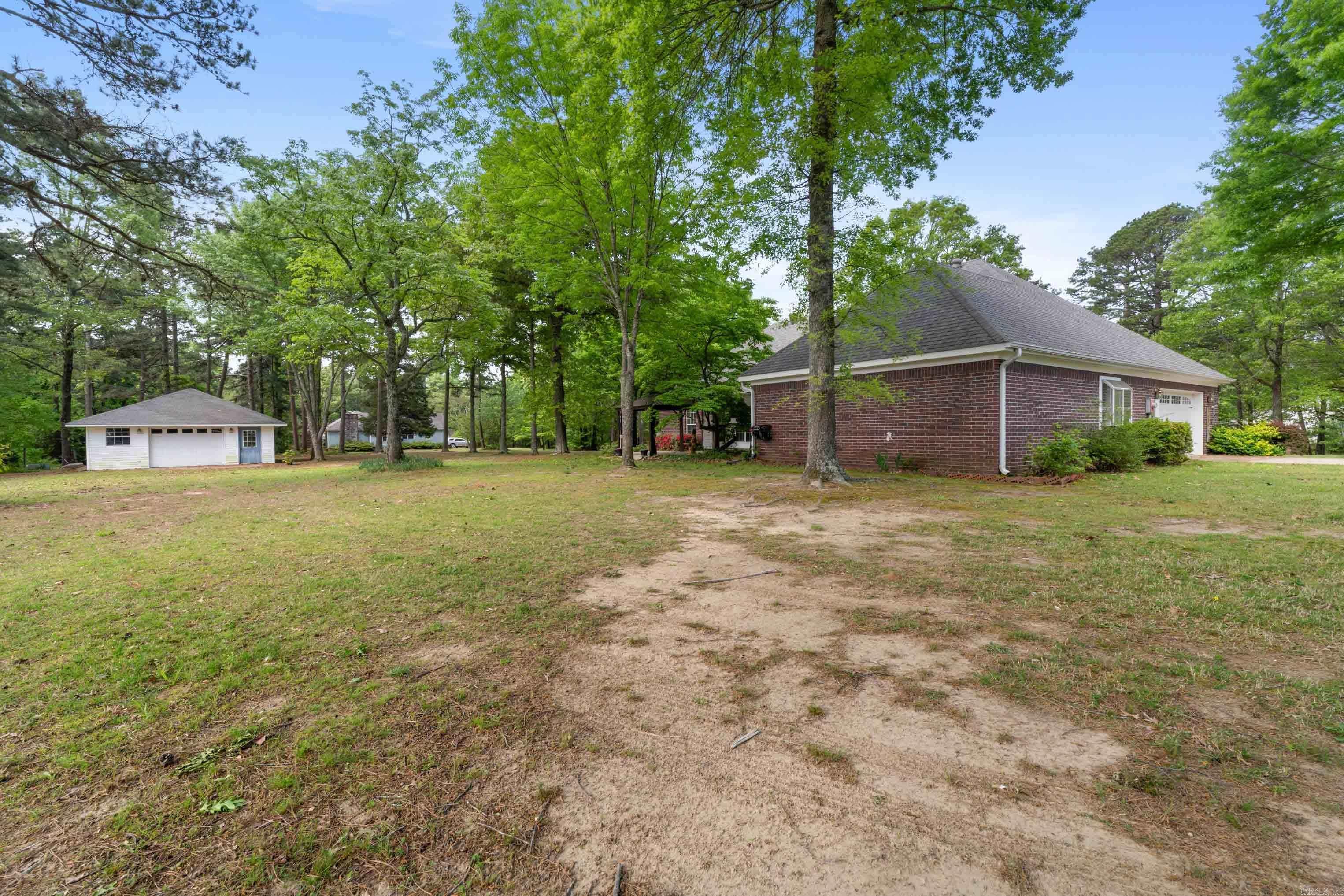 2 Plantation Drive East  Heber Springs, AR