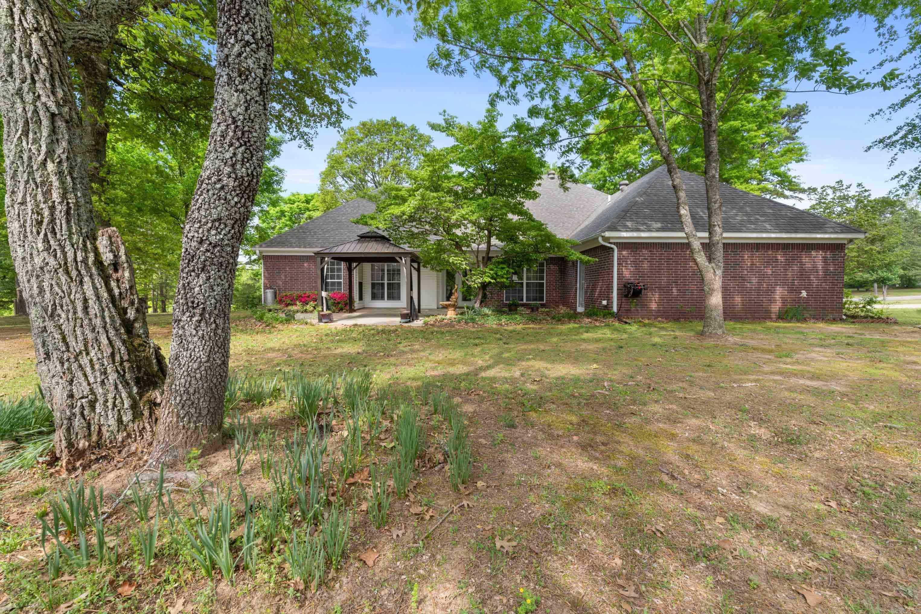 2 Plantation Drive East  Heber Springs, AR