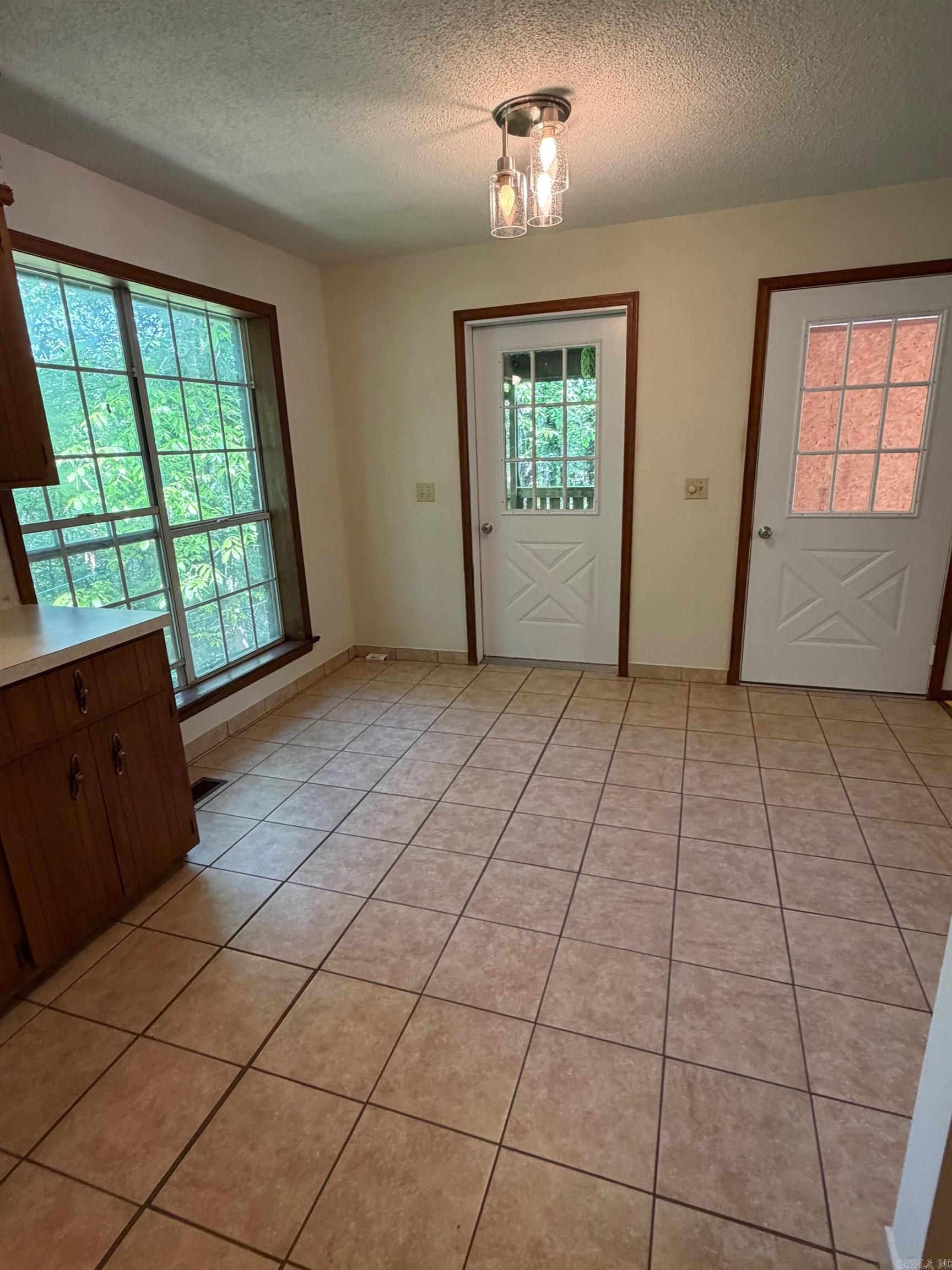 9 King  Clarksville, AR