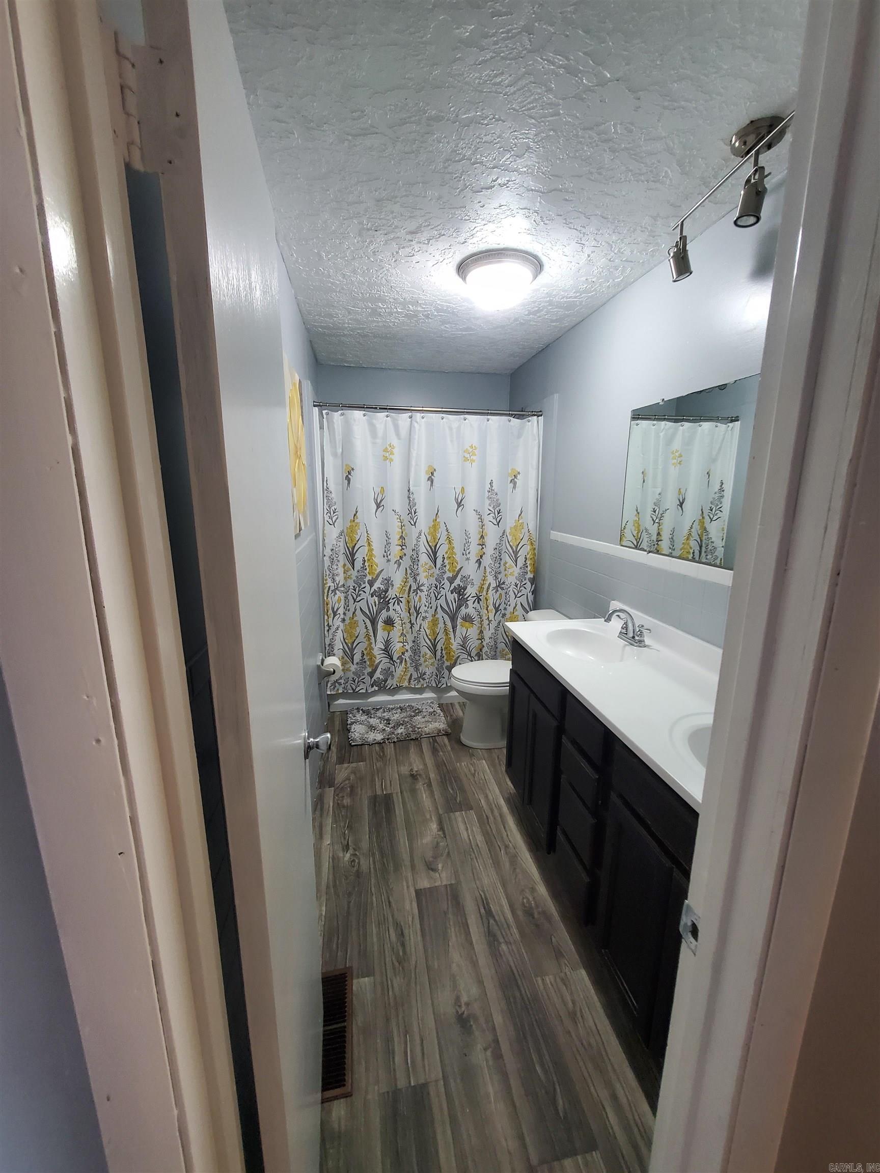 477 Ann  Piggott, AR