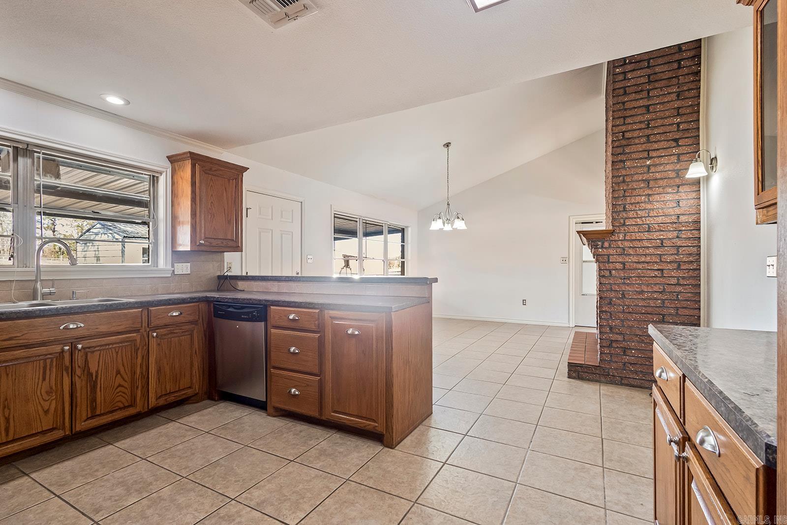 5410 East Street  Texarkana, AR