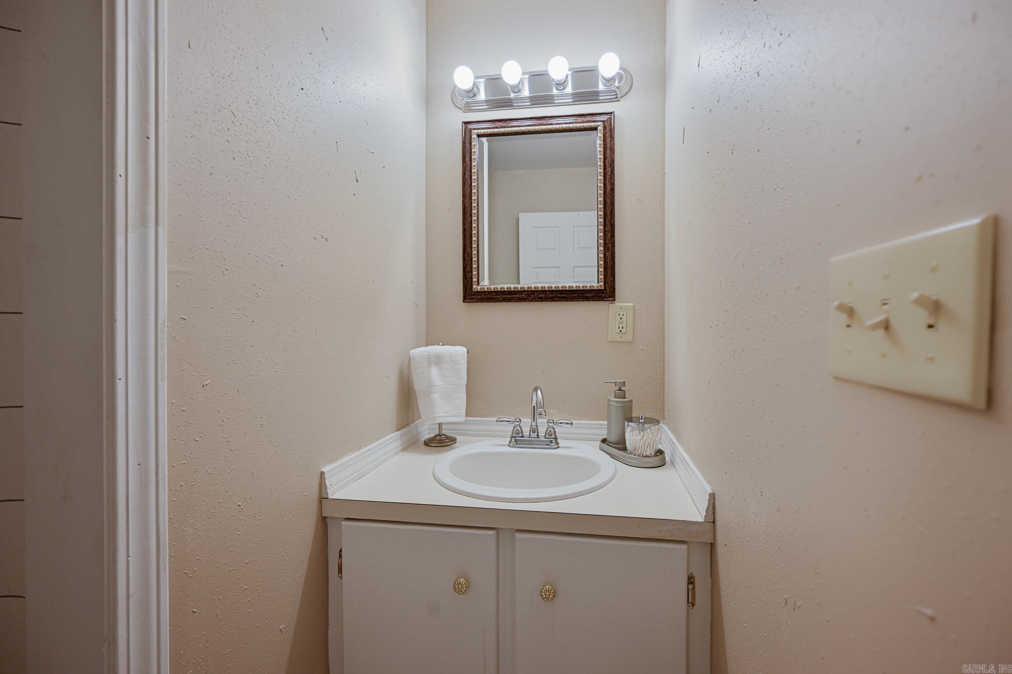 301 Bixler  Mena, AR