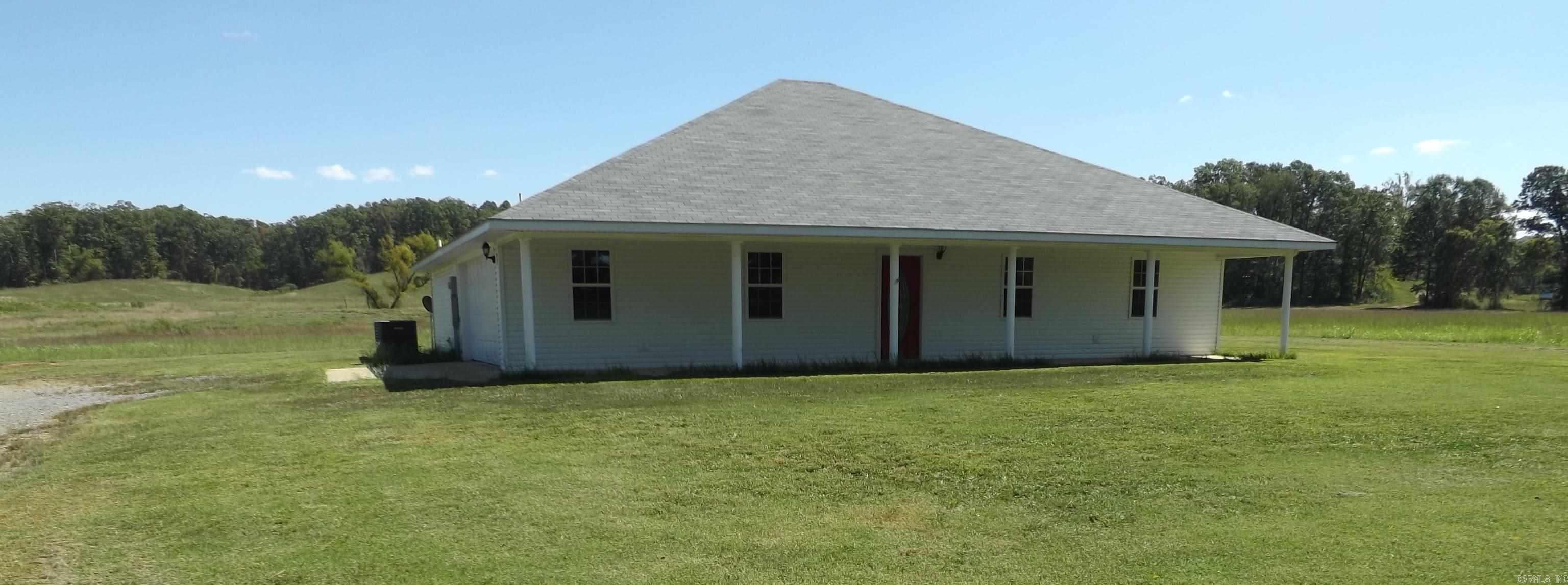 156 Frontier Ln.  Mena, AR