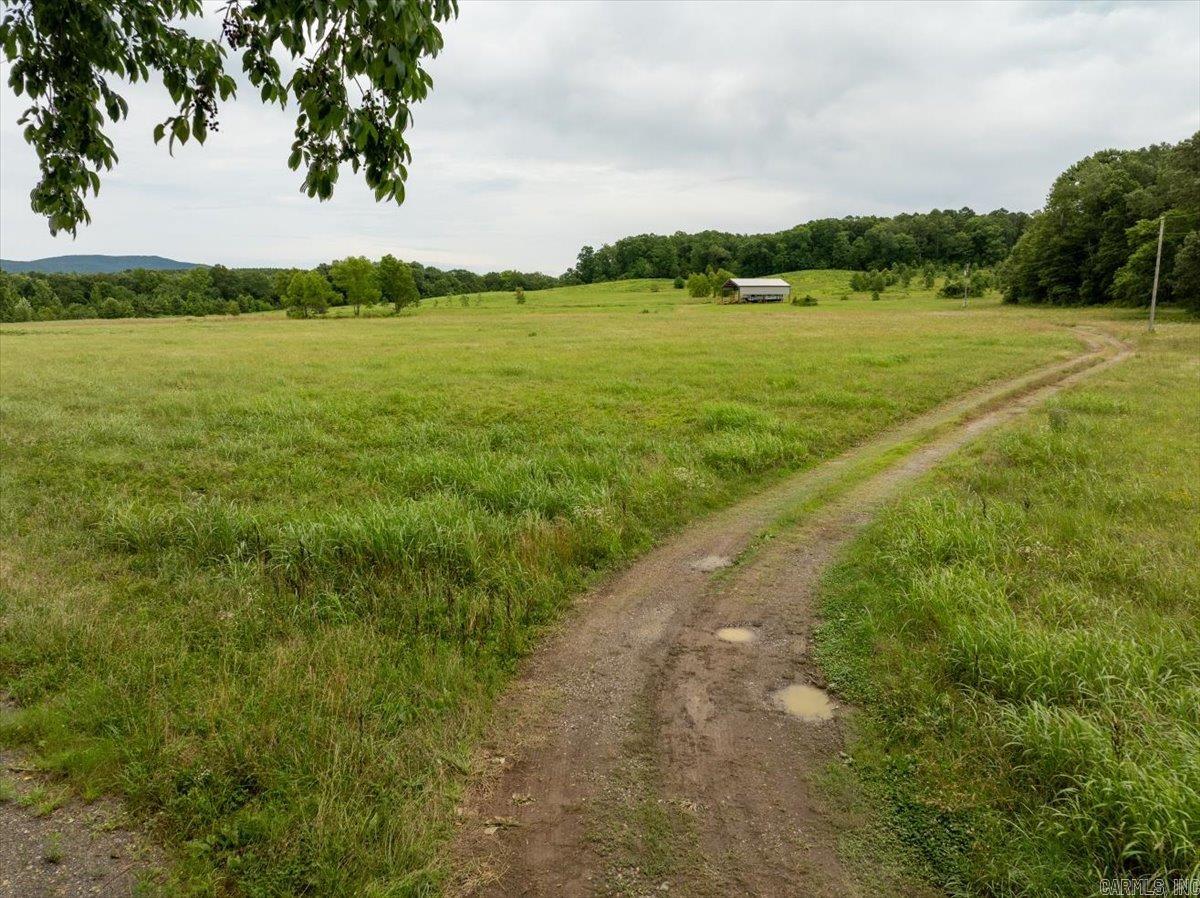 156 Frontier Ln.  Mena, AR