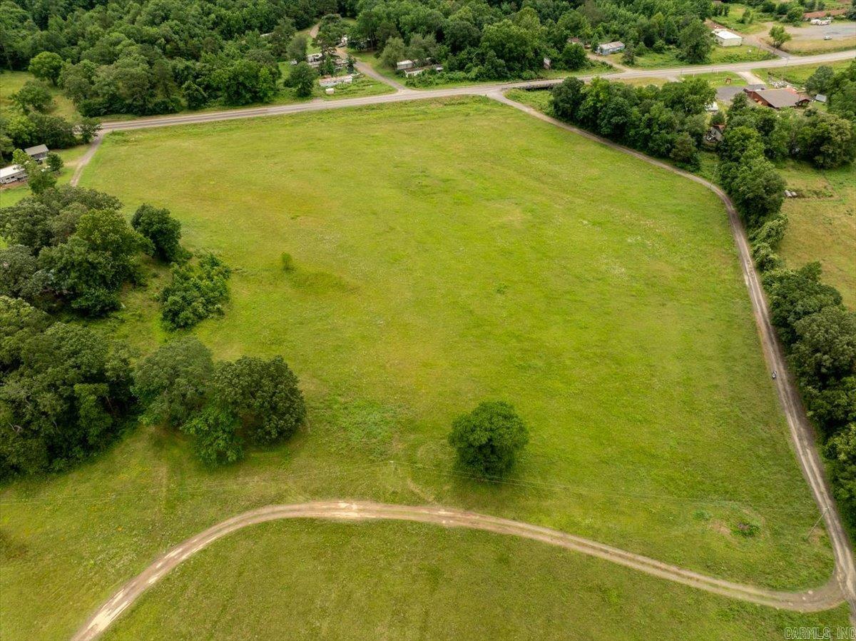 156 Frontier Ln.  Mena, AR