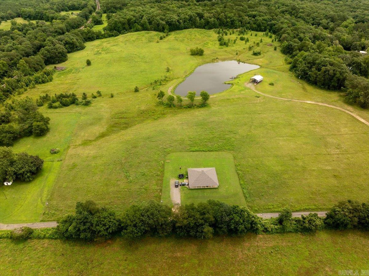 156 Frontier Ln.  Mena, AR