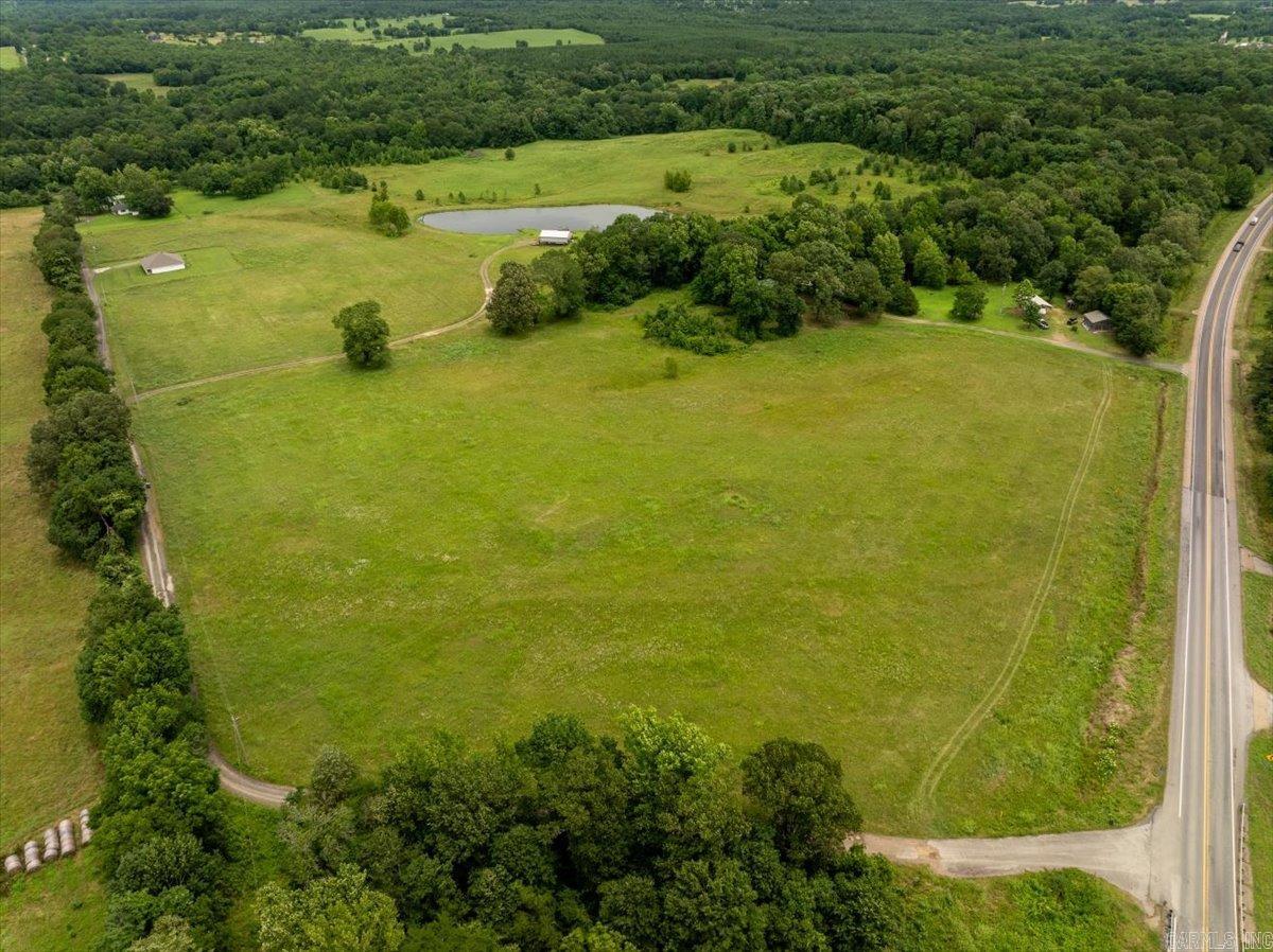 156 Frontier Ln.  Mena, AR