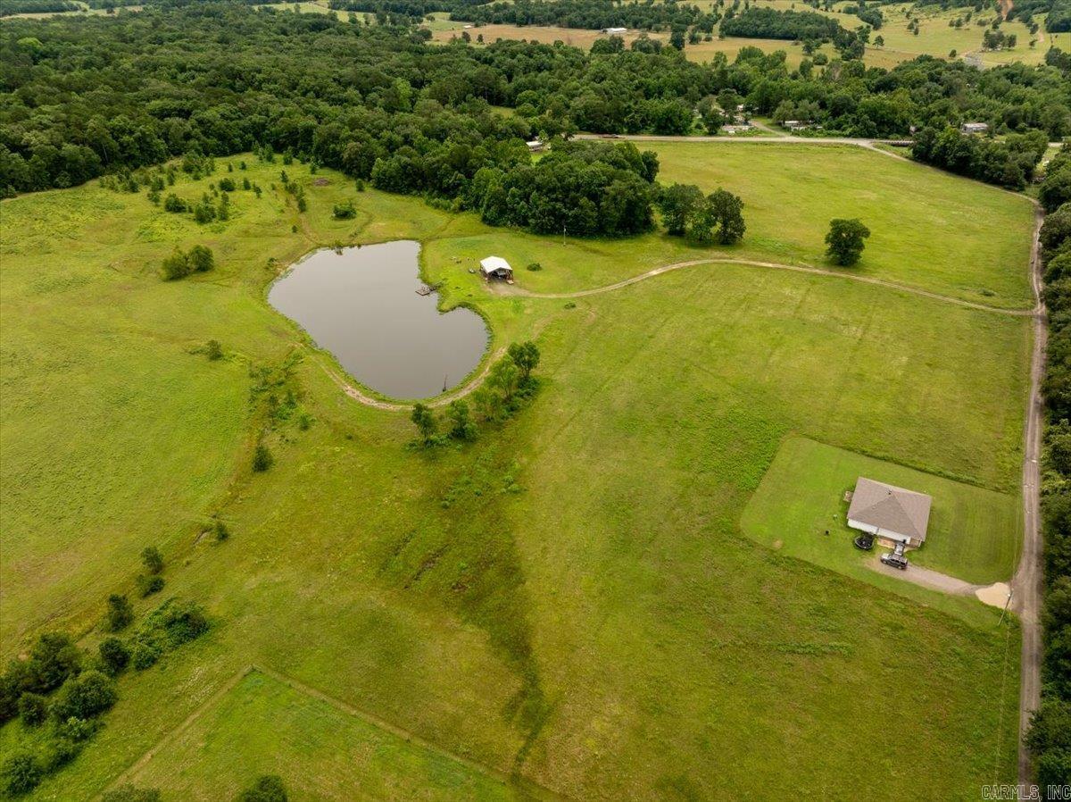 156 Frontier Ln.  Mena, AR