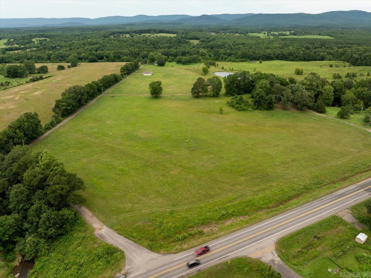 156 Frontier Ln.  Mena, AR