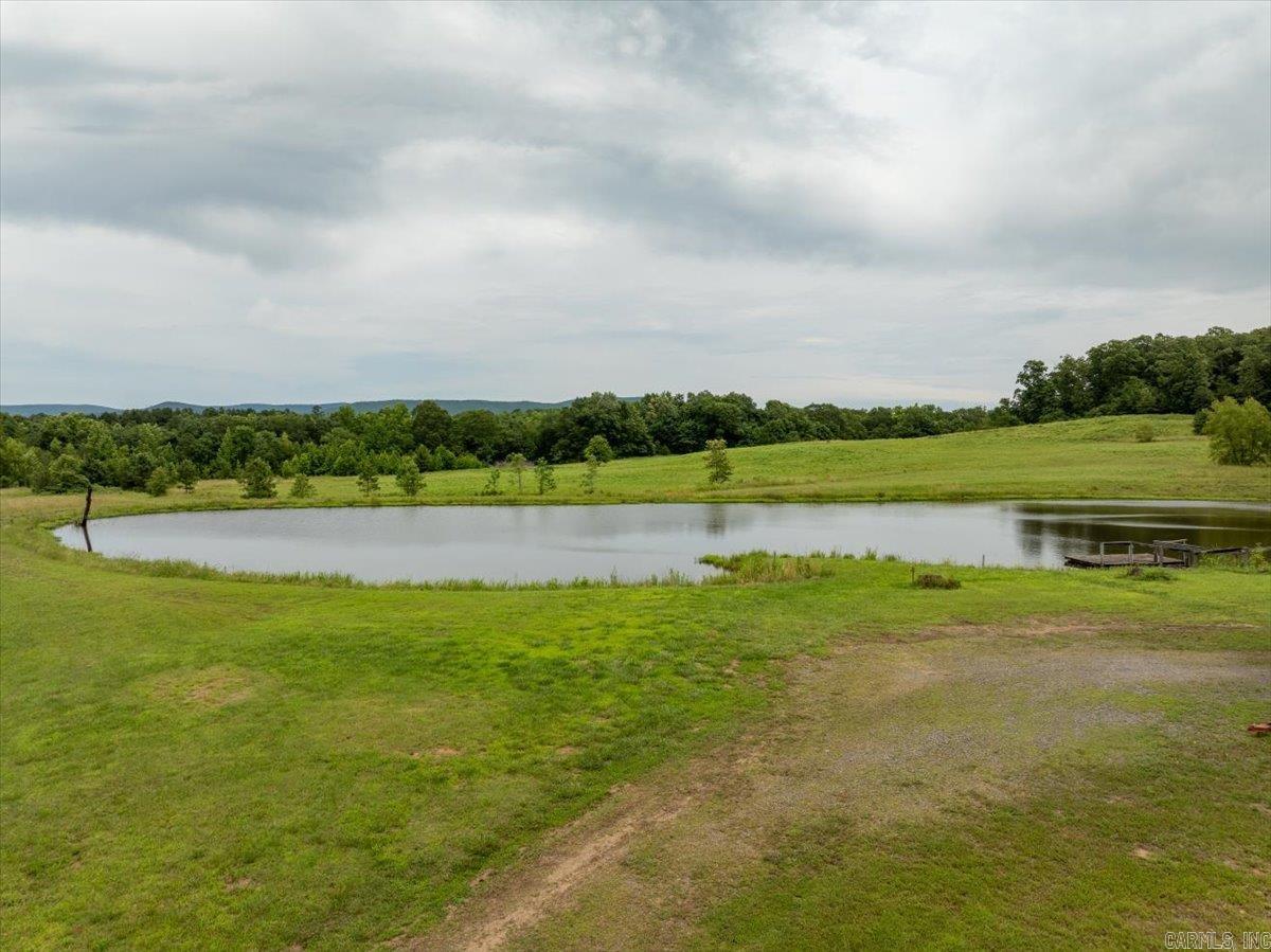 156 Frontier Ln.  Mena, AR