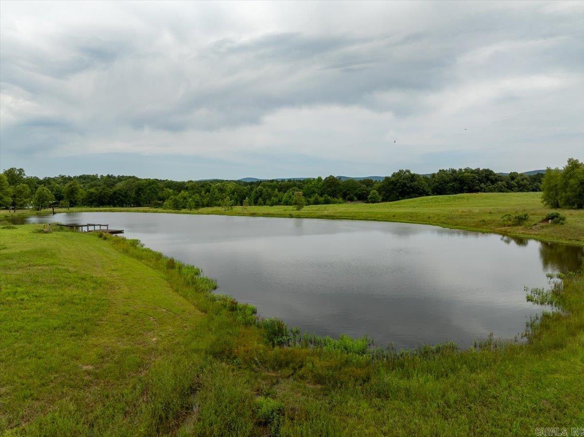 156 Frontier Ln.  Mena, AR