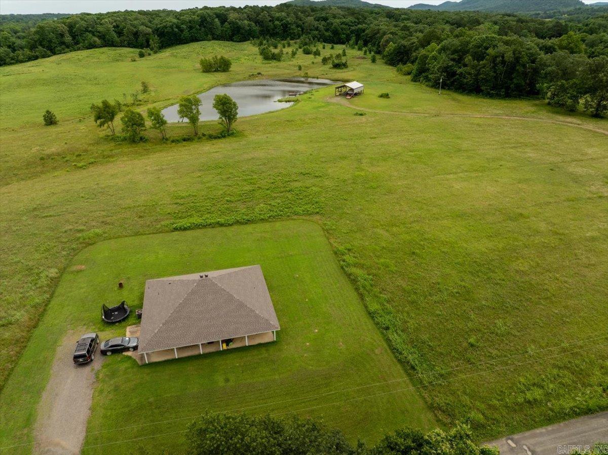 156 Frontier Ln.  Mena, AR