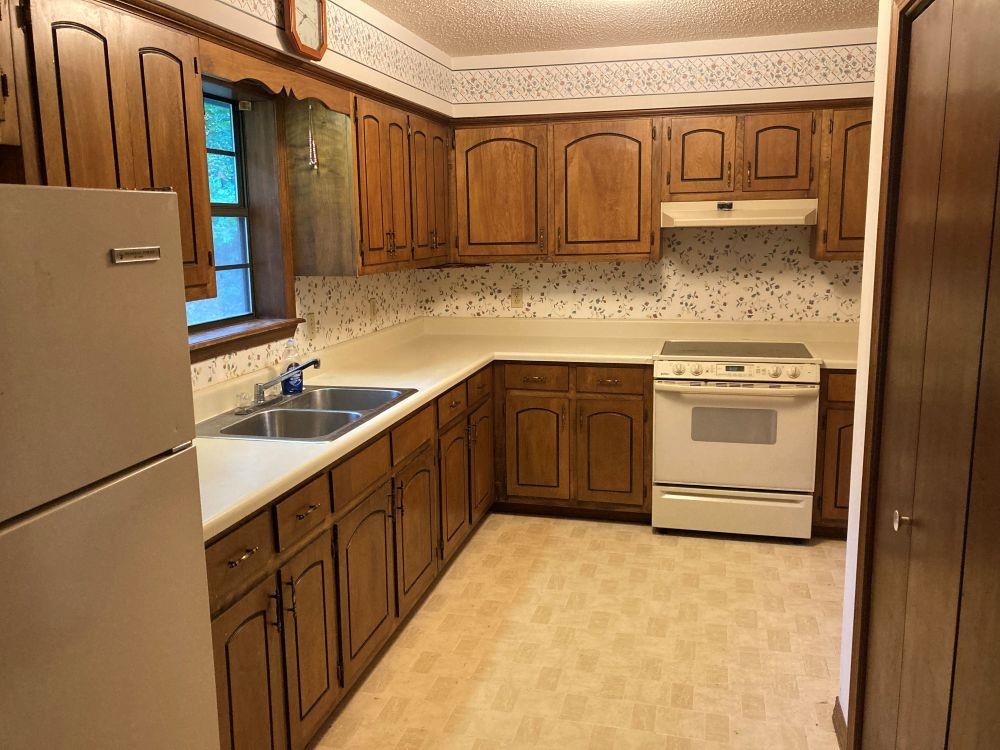 2204 E Diamond Lake  Horseshoe Bend, AR