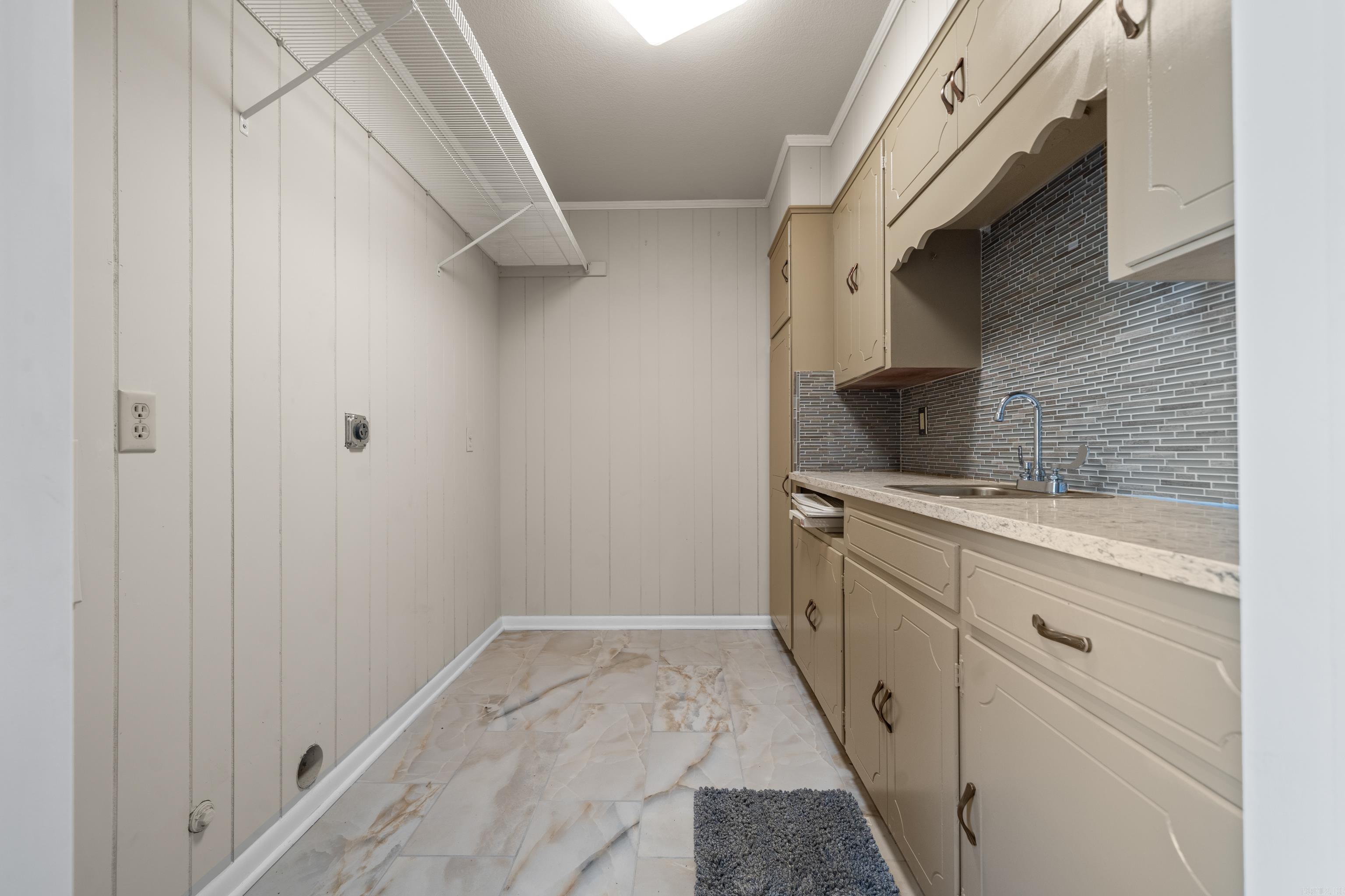 191 Taylor  Hot Springs, AR