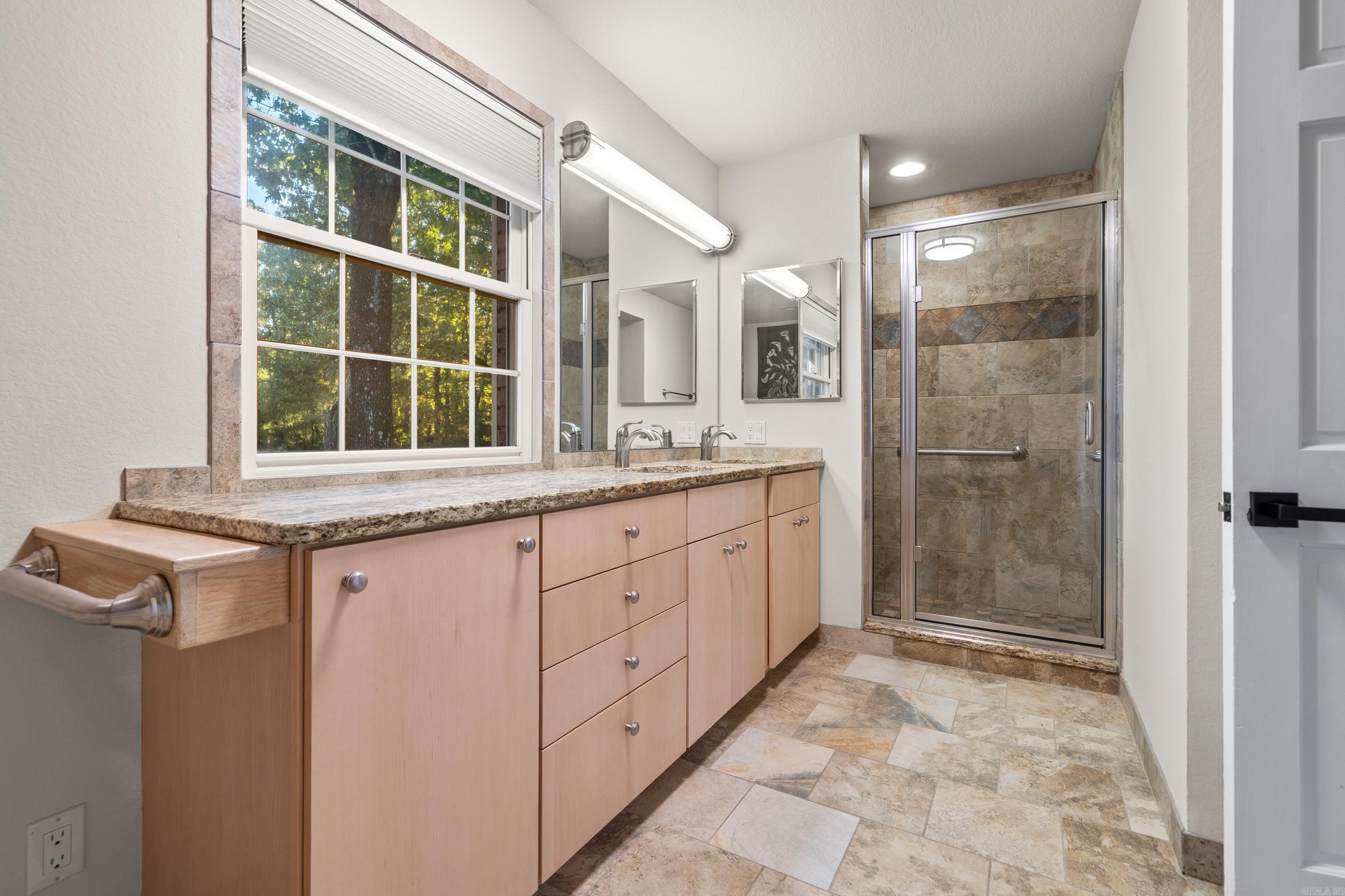 191 Taylor  Hot Springs, AR