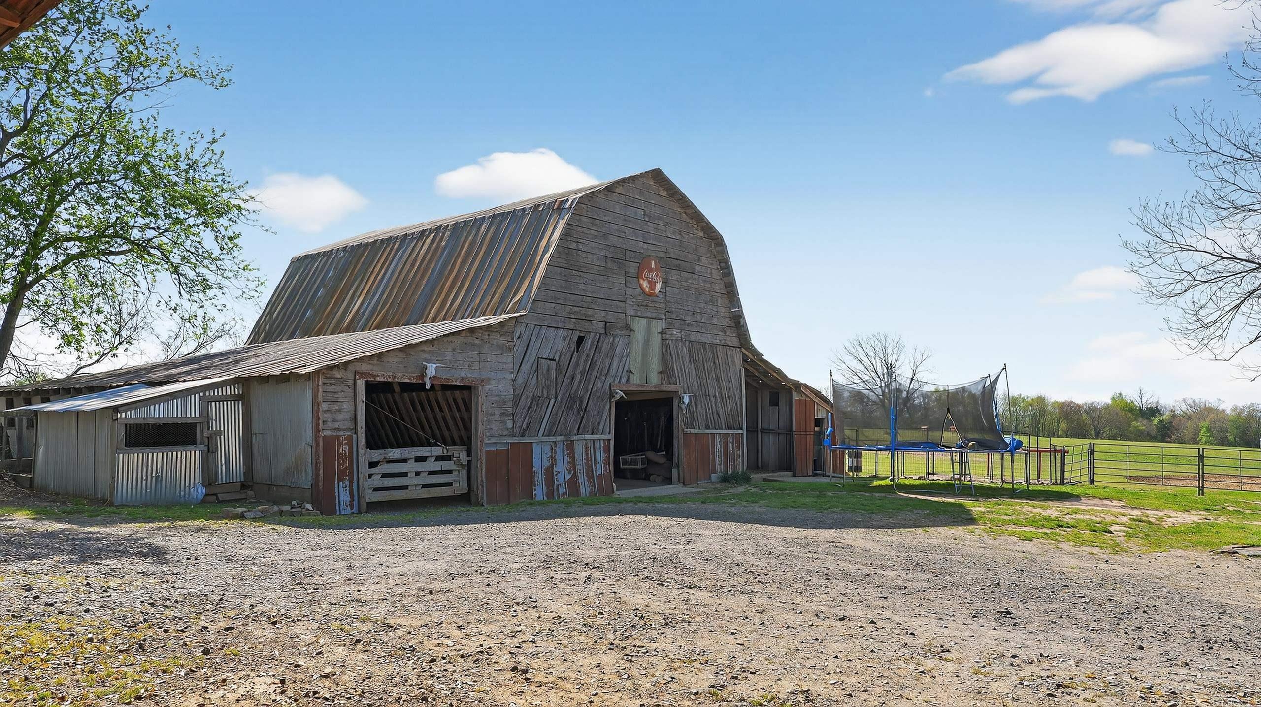 44 Sherwood  Greenbrier, AR