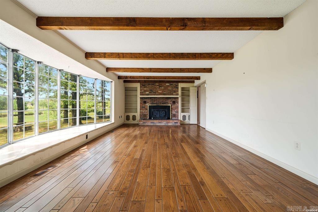 2742 Hwy 270  Mount Ida, AR