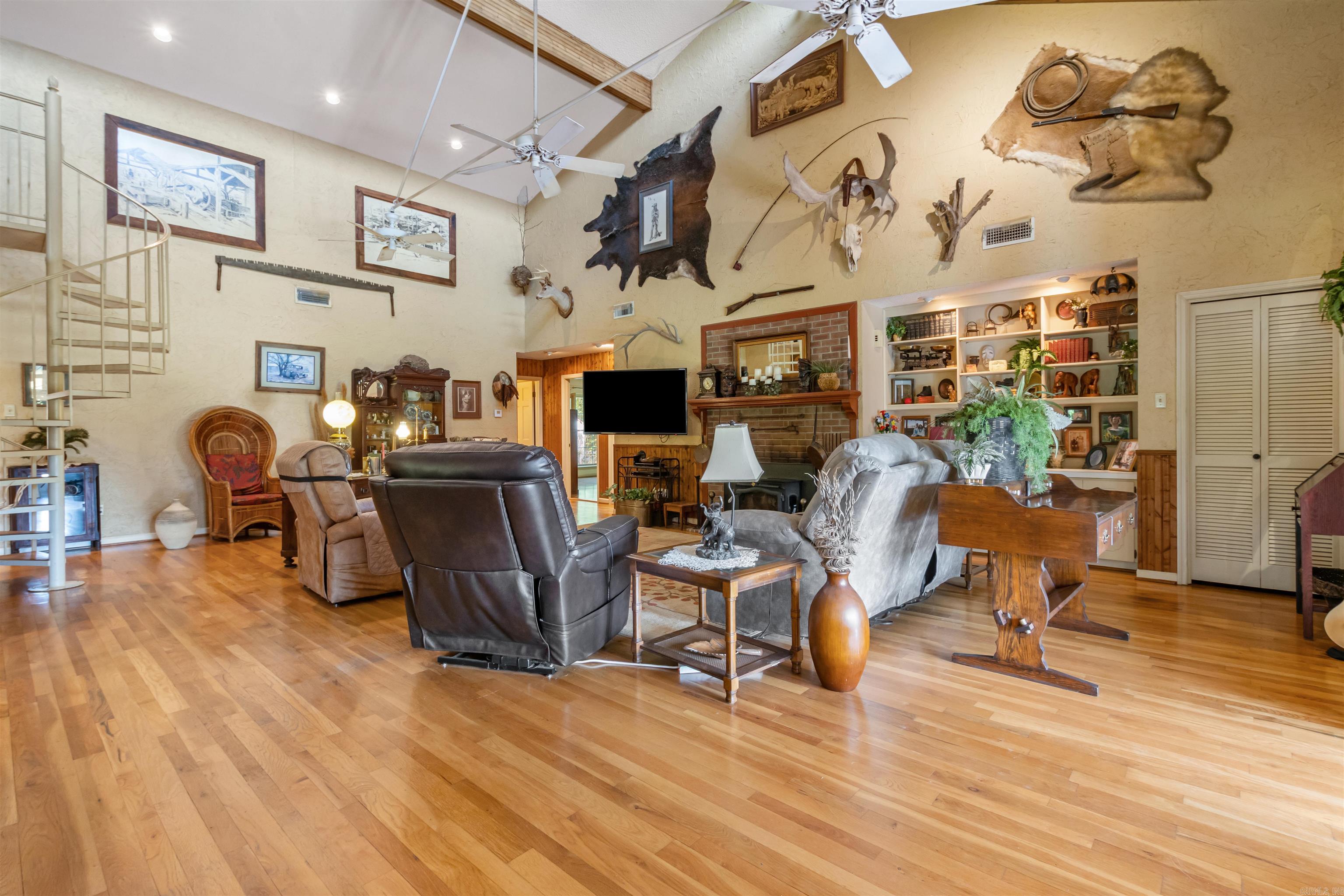 250 Ivy Drive Lonoke, AR 72086