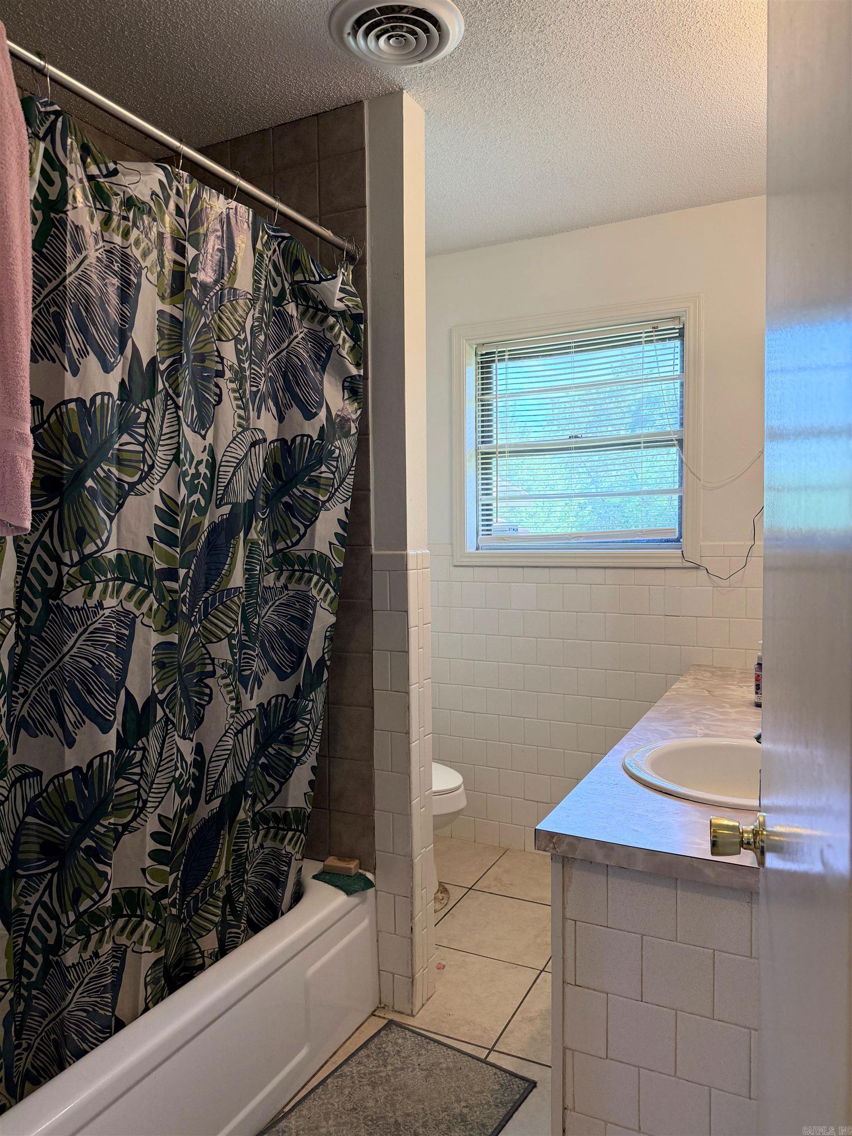 9871 Highway 64  Clarksville, AR