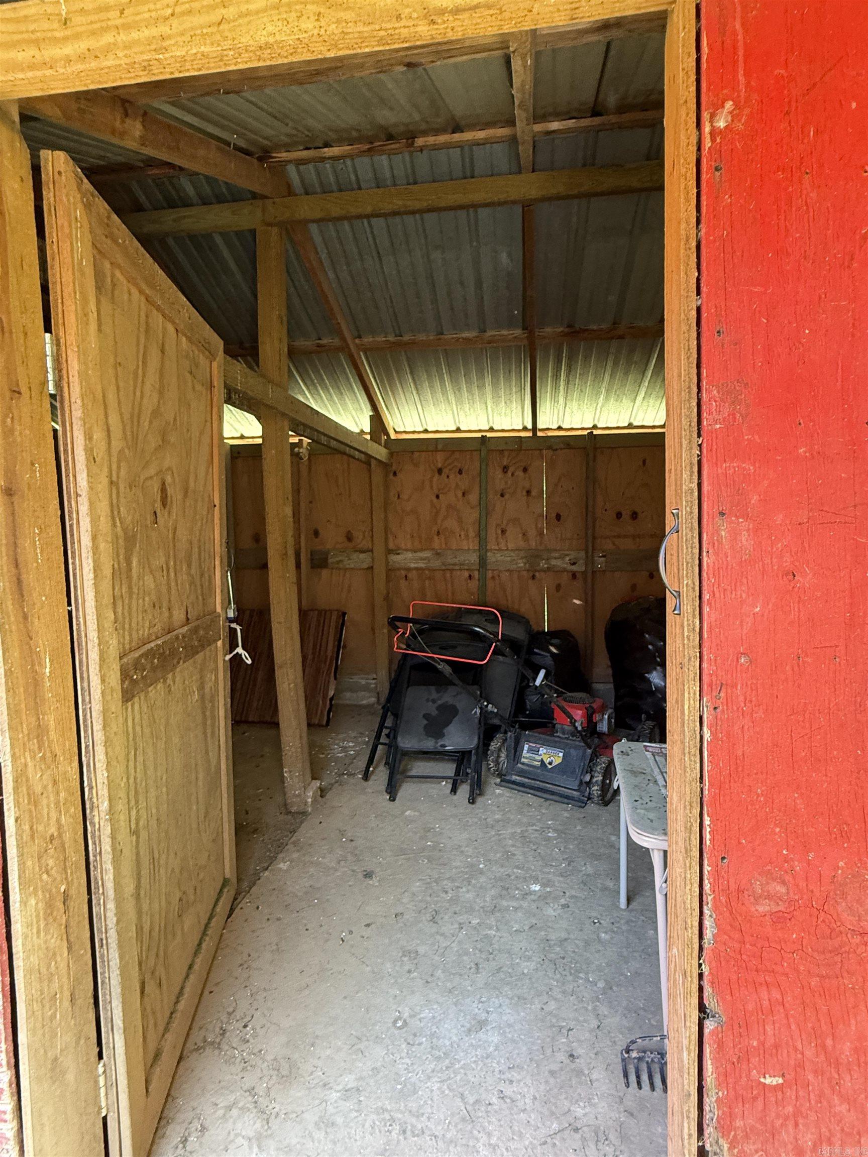 9871 Highway 64  Clarksville, AR