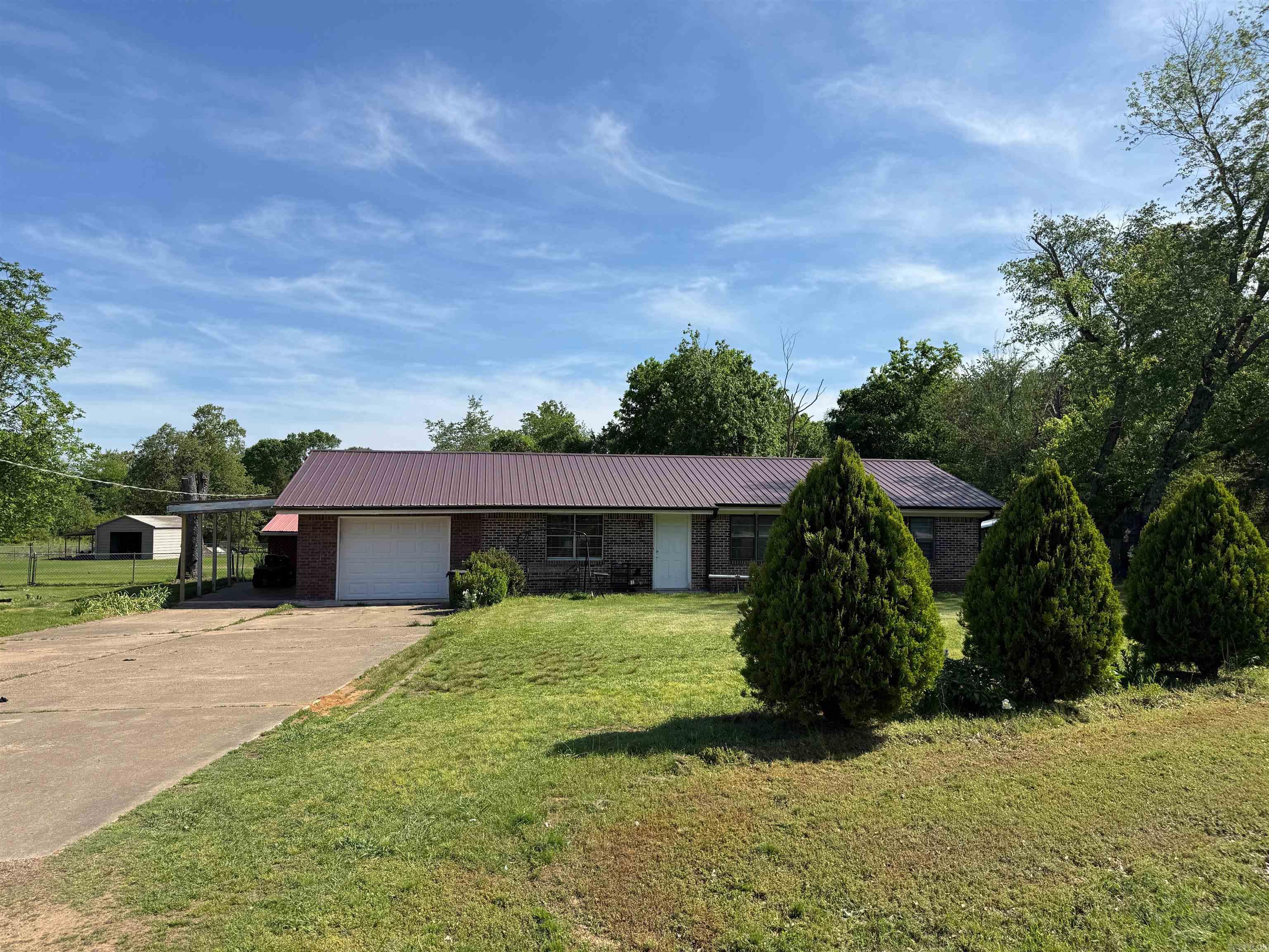 9871 Highway 64  Clarksville, AR