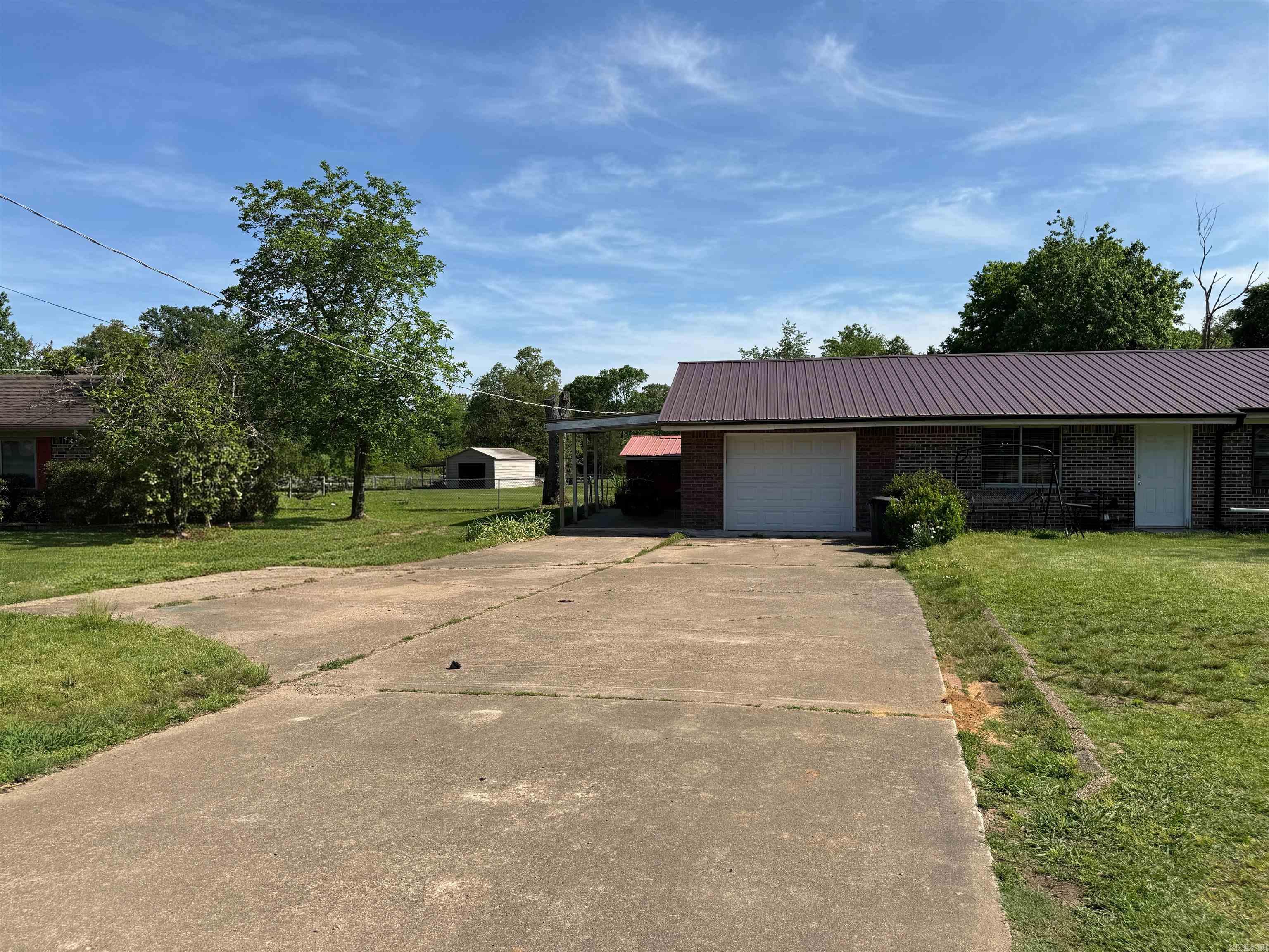 9871 Highway 64  Clarksville, AR