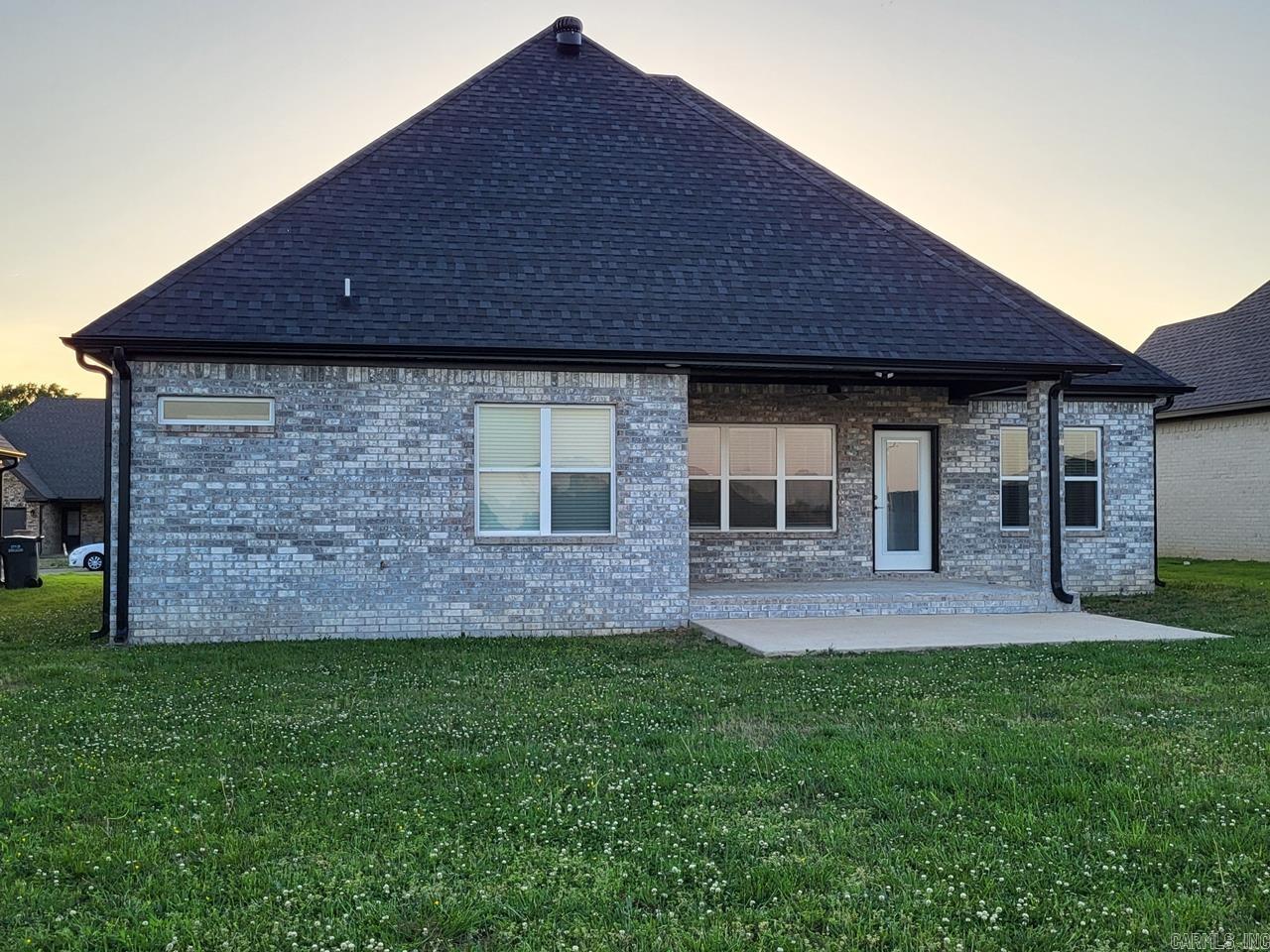 304 Prospect Trl  Jonesboro, AR