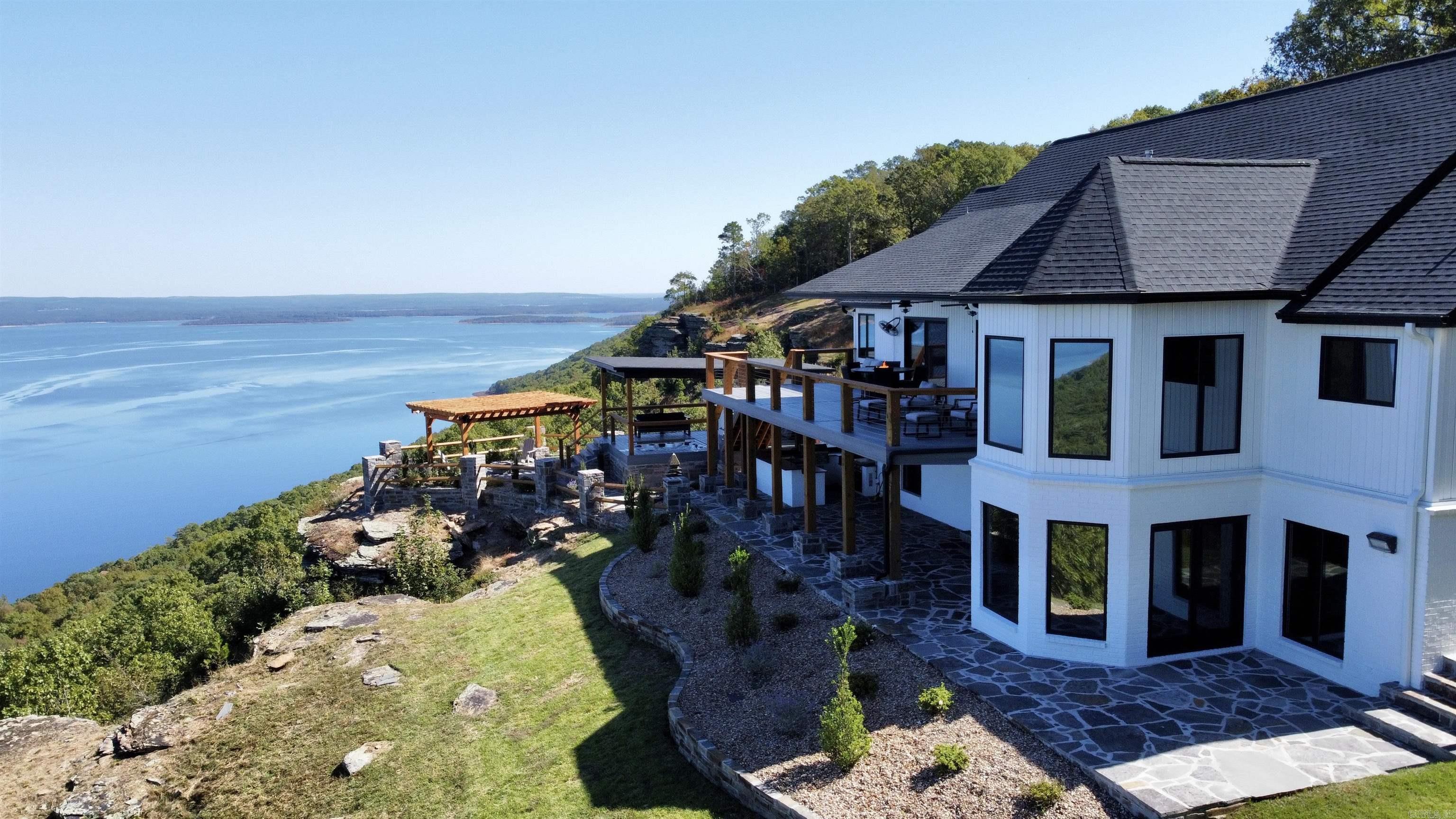 2187 Diamond Bluff  Quitman, AR