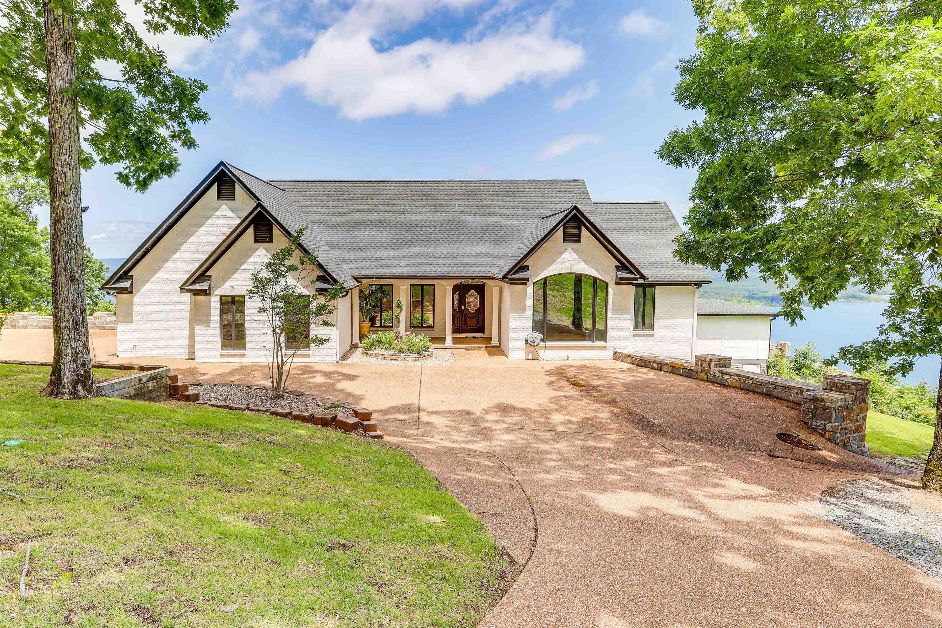 2187 Diamond Bluff  Quitman, AR
