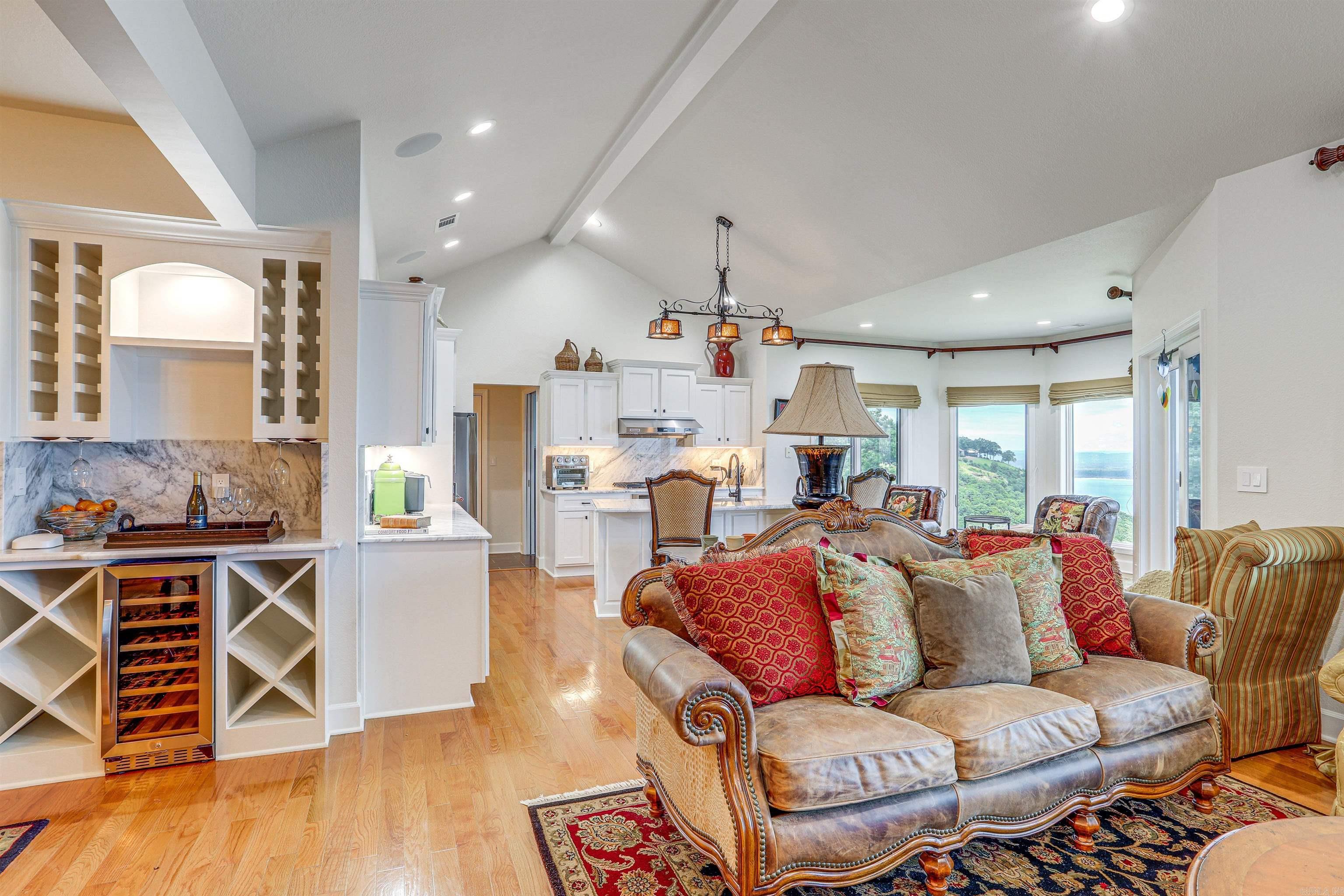 2187 Diamond Bluff  Quitman, AR