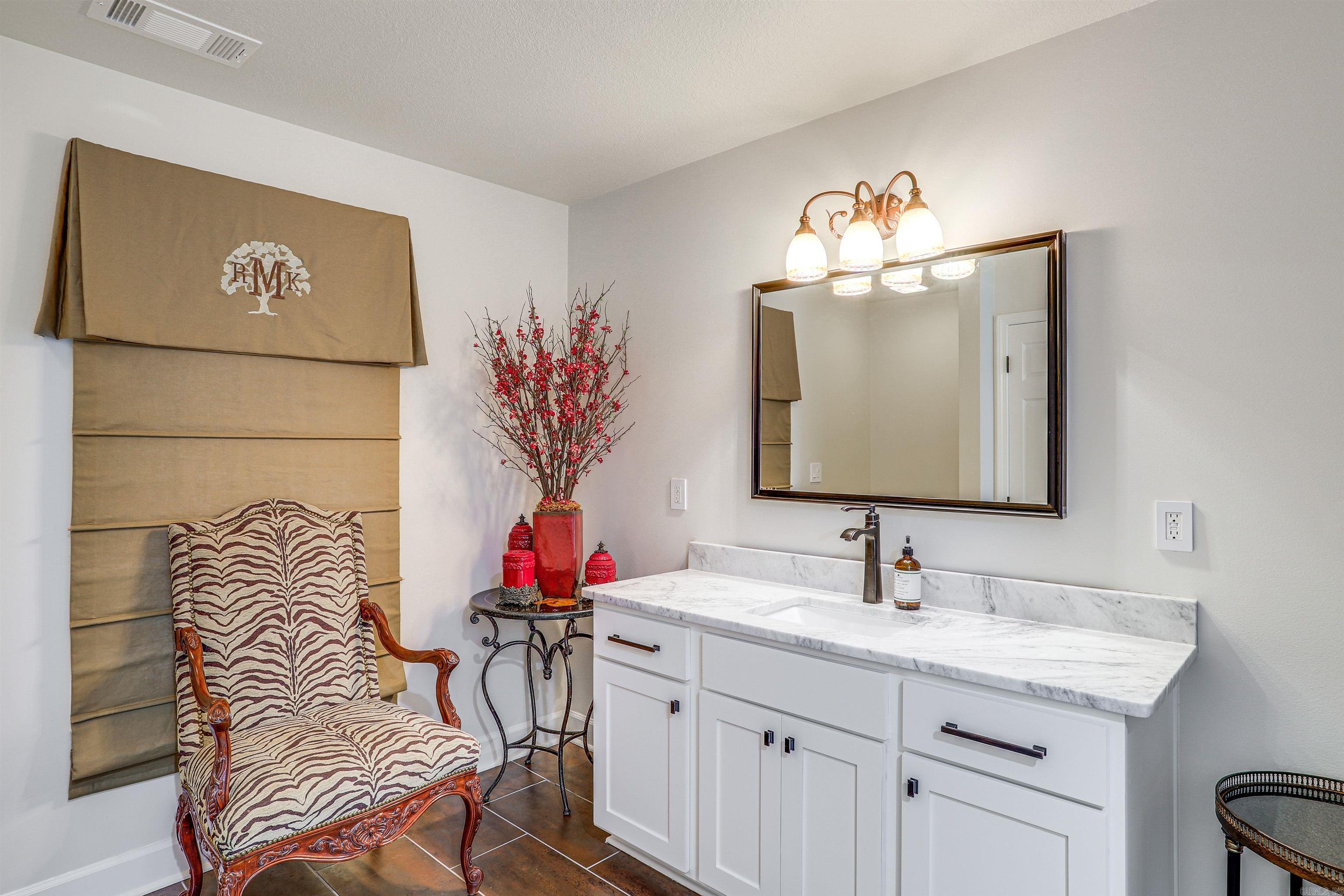 2187 Diamond Bluff  Quitman, AR