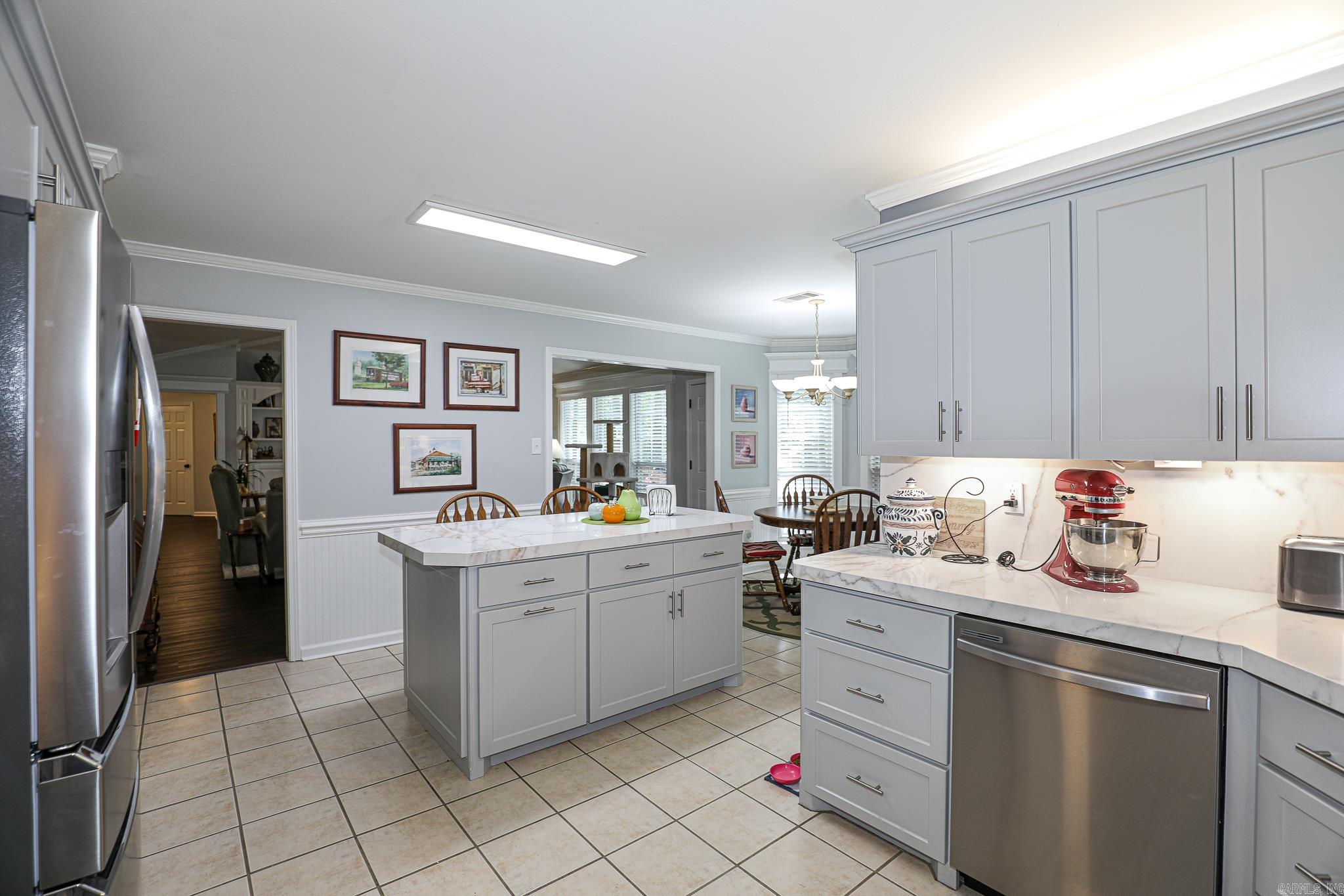 2719 MILLBROOK DR  Benton, AR