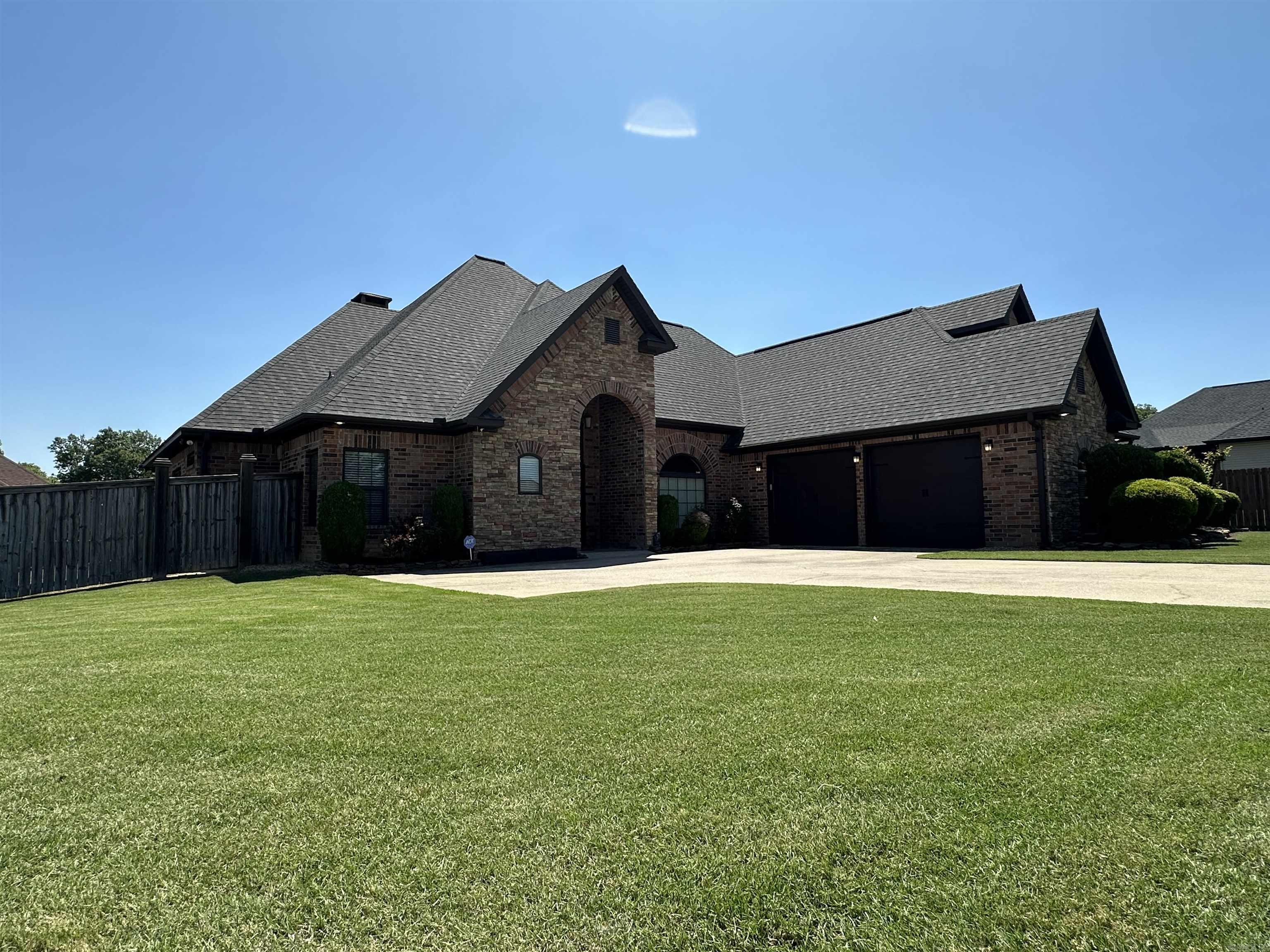 3114 Overo  Benton, AR