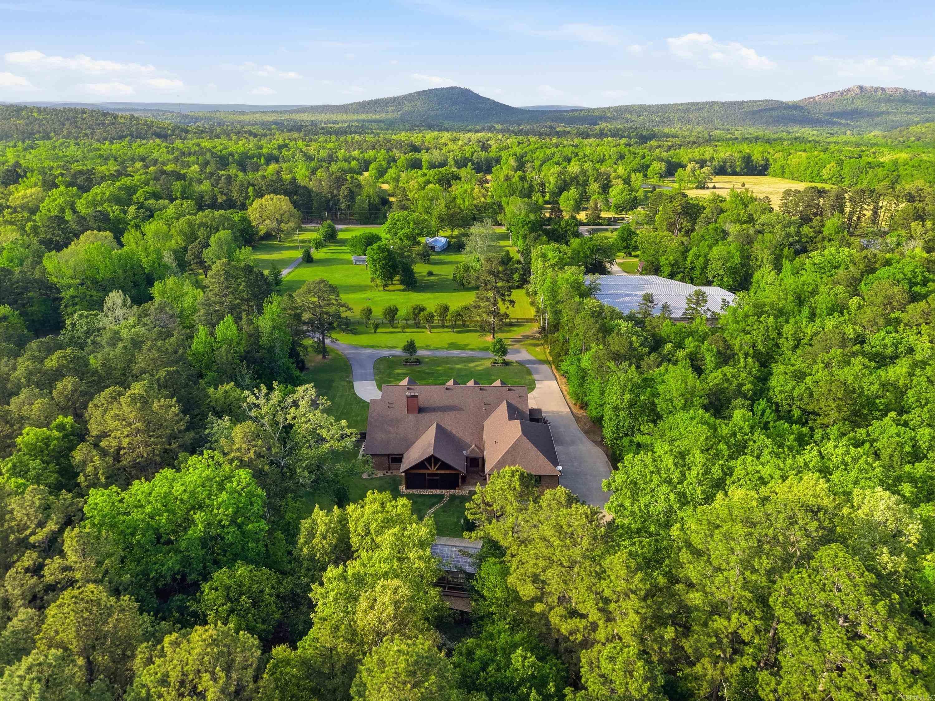 11311 Garrison  Little Rock, AR