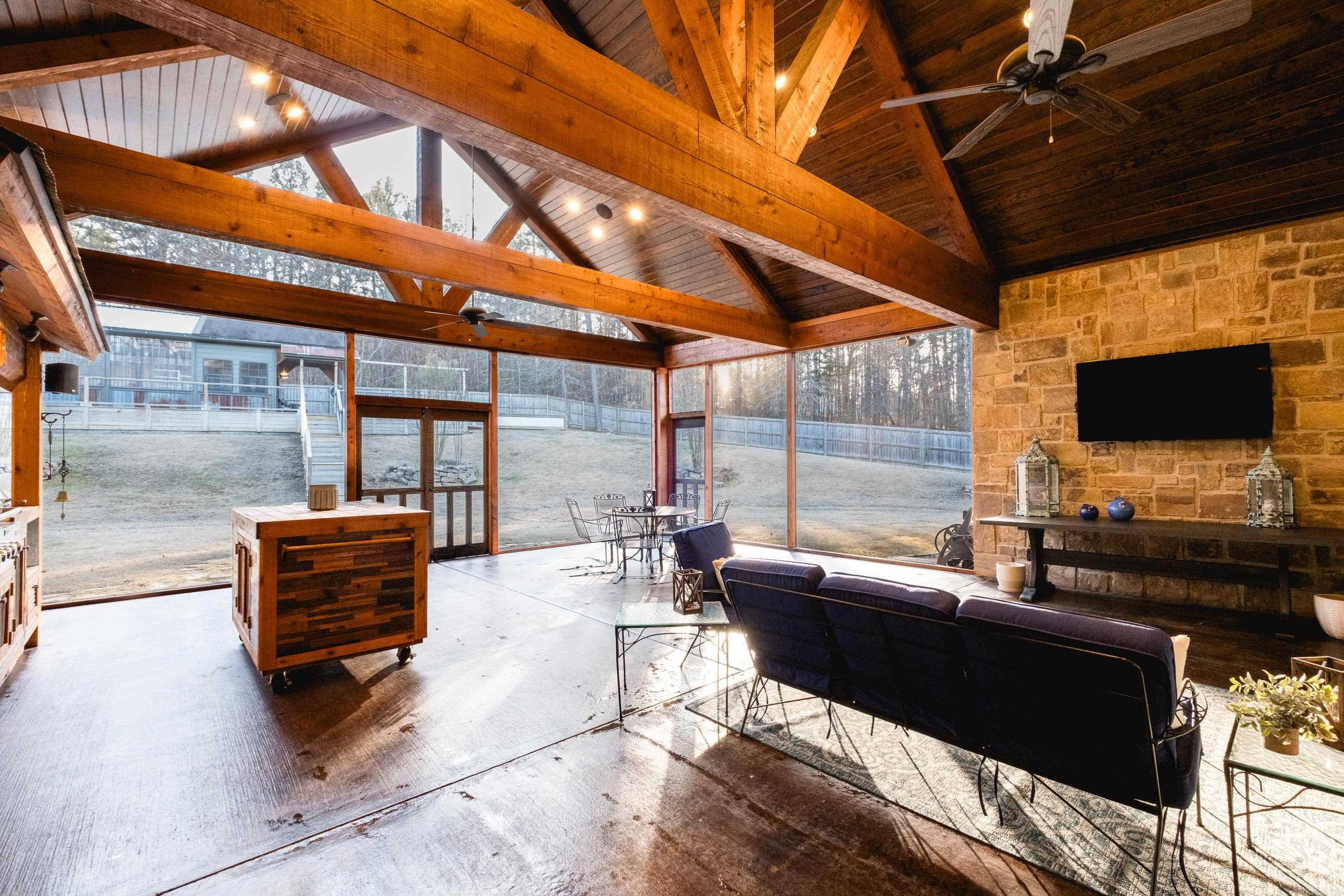 11311 Garrison  Little Rock, AR