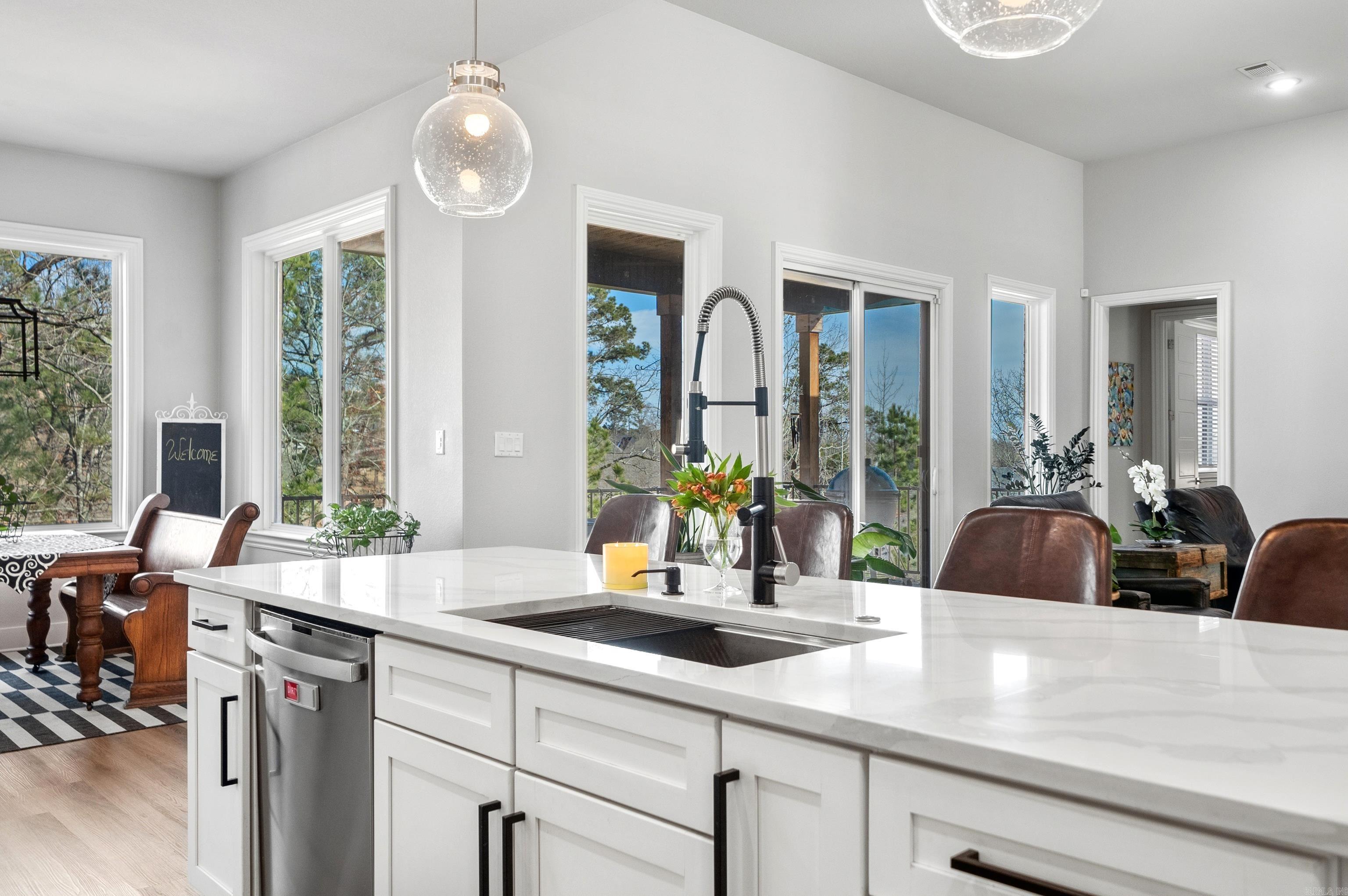 121 Oneida  Maumelle, AR