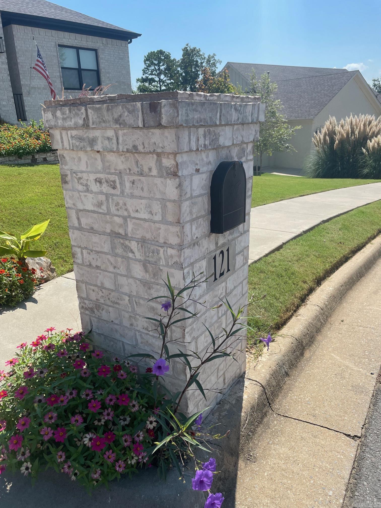 121 Oneida  Maumelle, AR