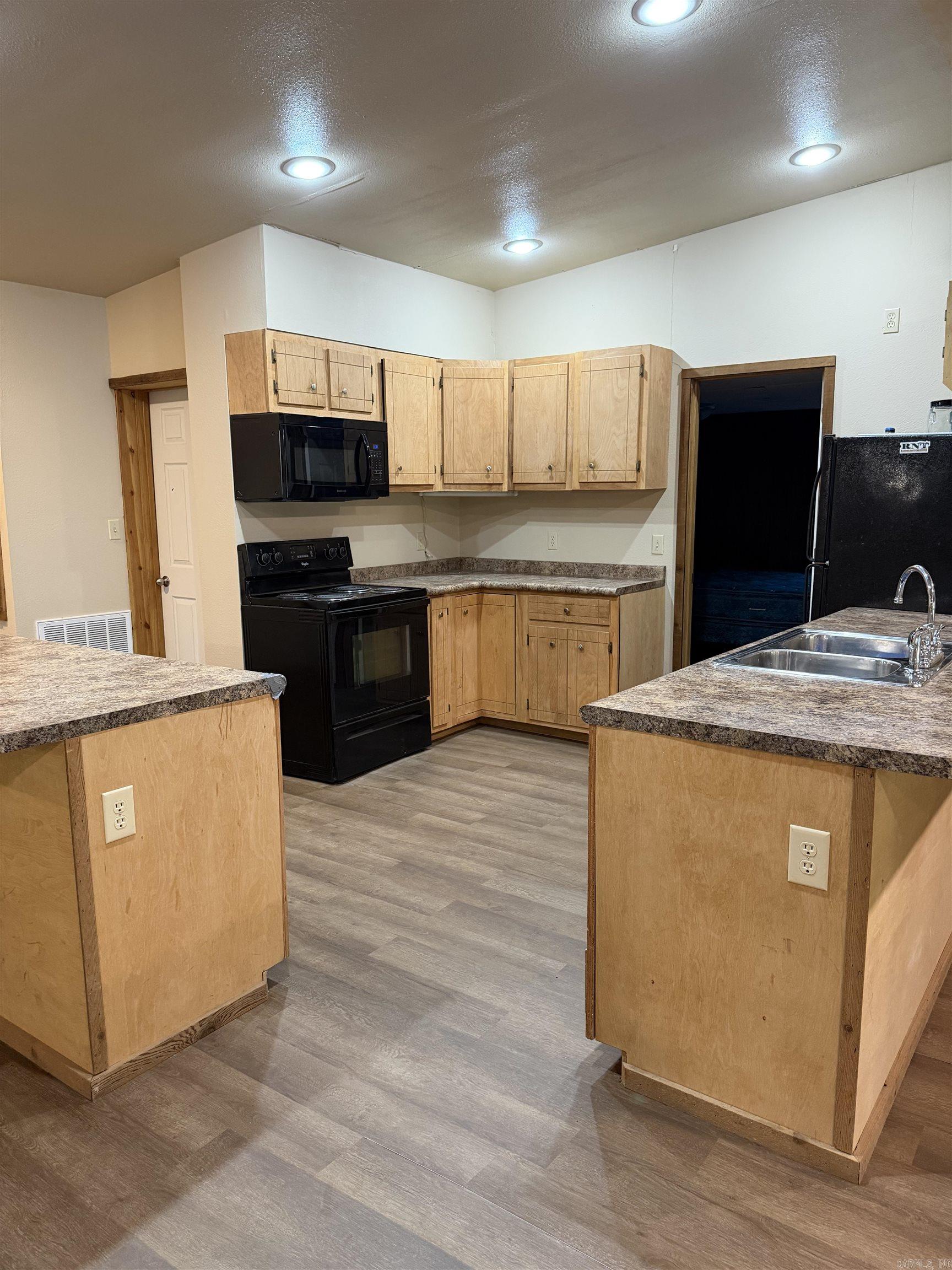 70 Green Head  Altheimer, AR