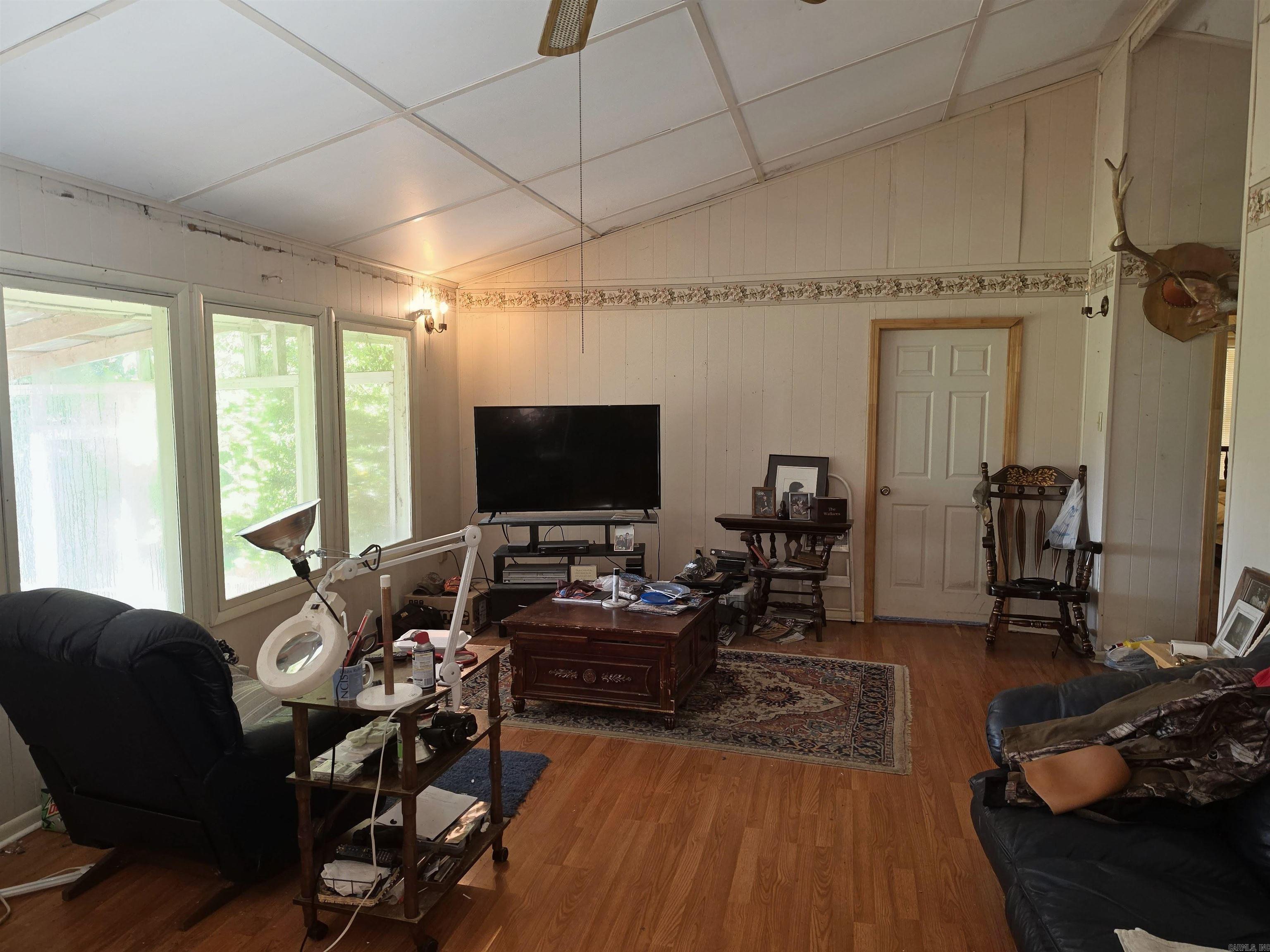 16 Roberts  Mayflower, AR