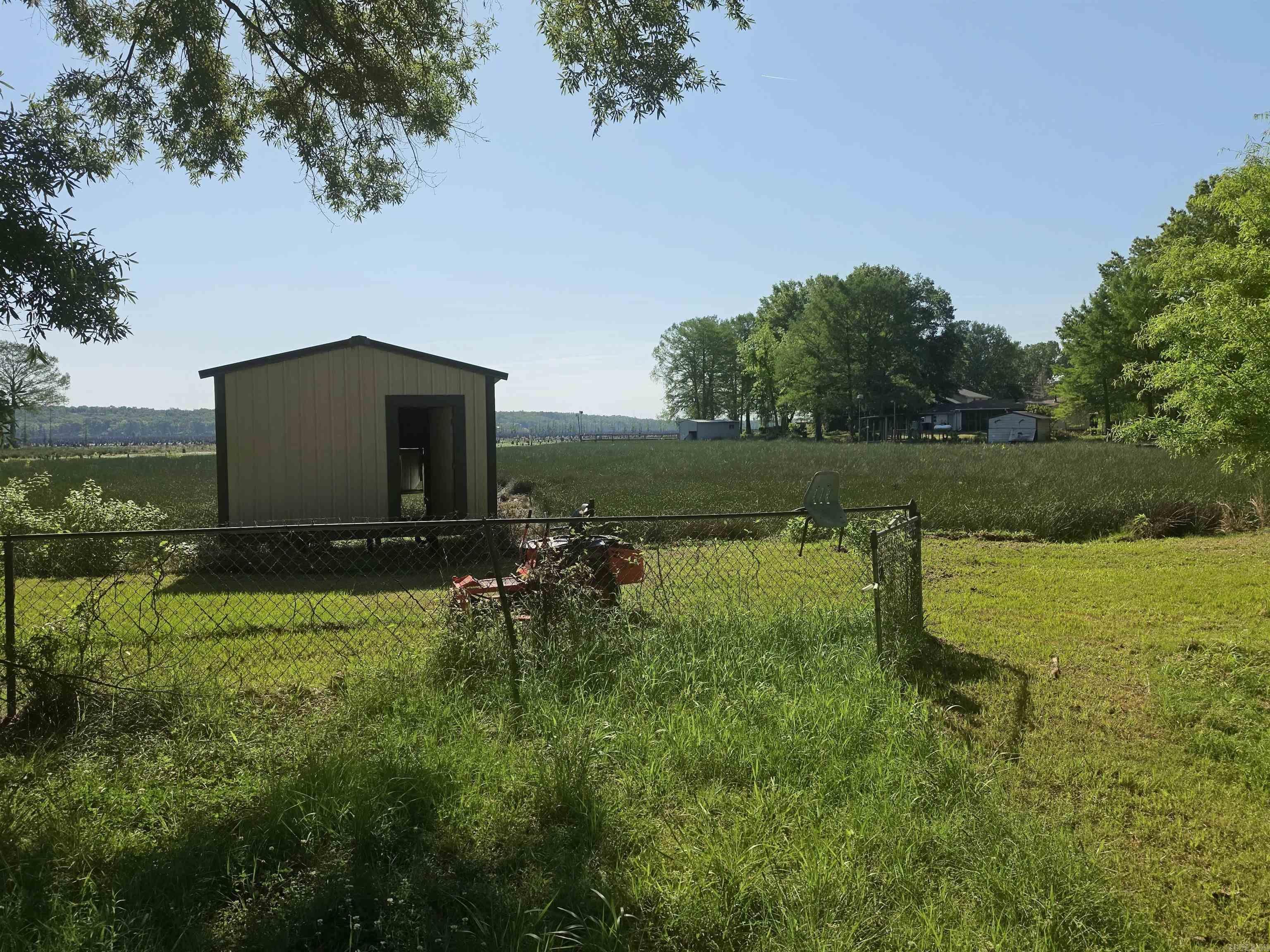 16 Roberts  Mayflower, AR