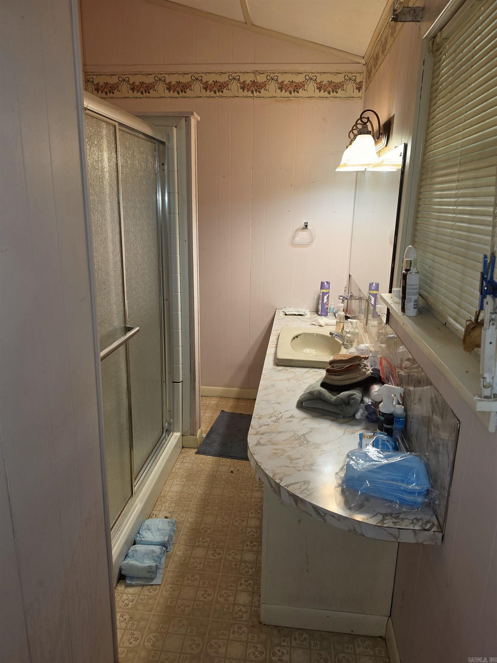 16 Roberts  Mayflower, AR