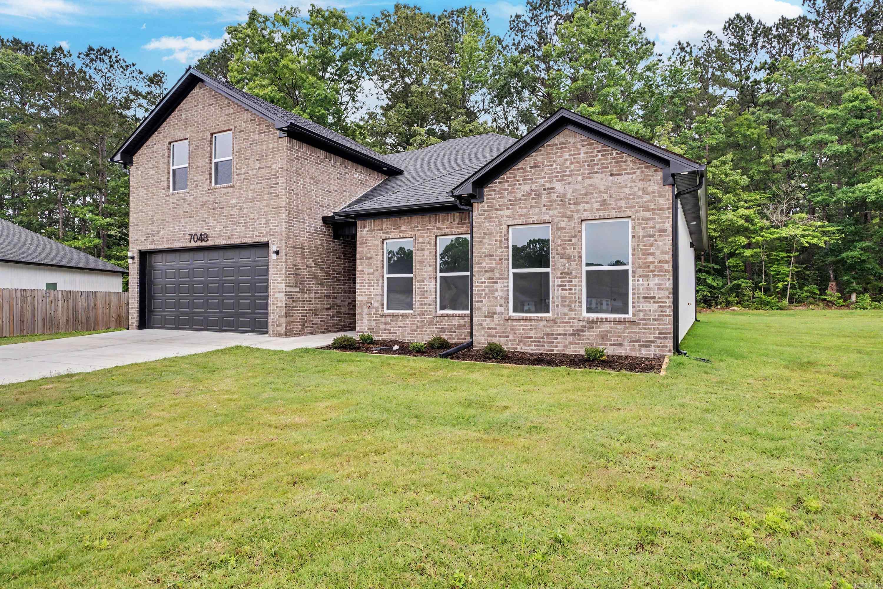 7048 Agua Blanca  Shannon Hills, AR