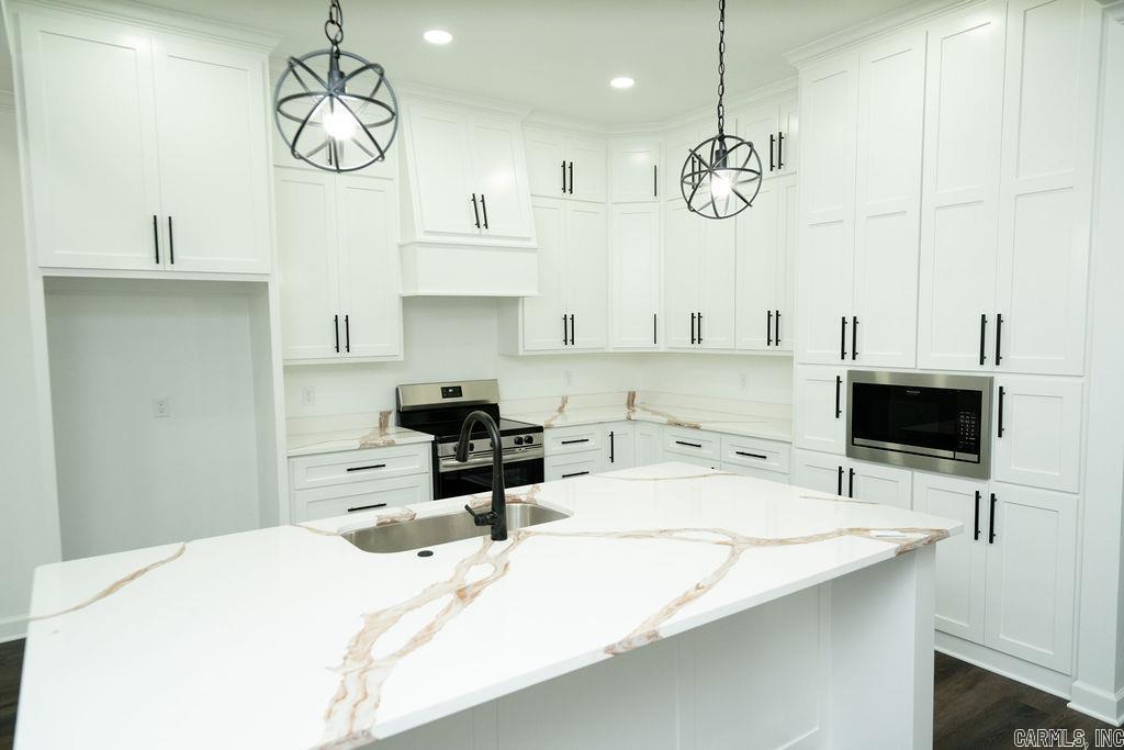 7048 Agua Blanca  Shannon Hills, AR