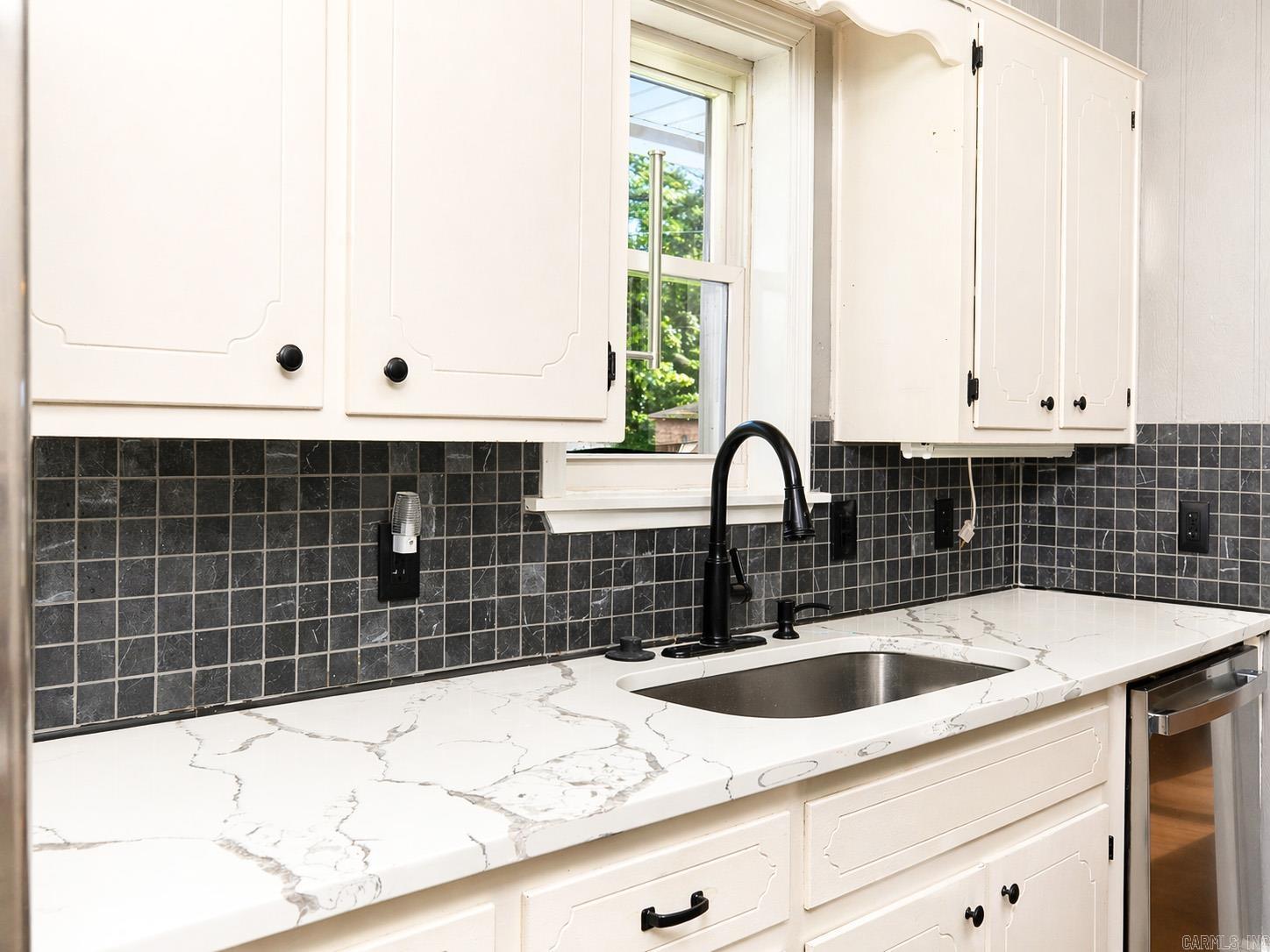 410 Rolling Hills  White Hall, AR