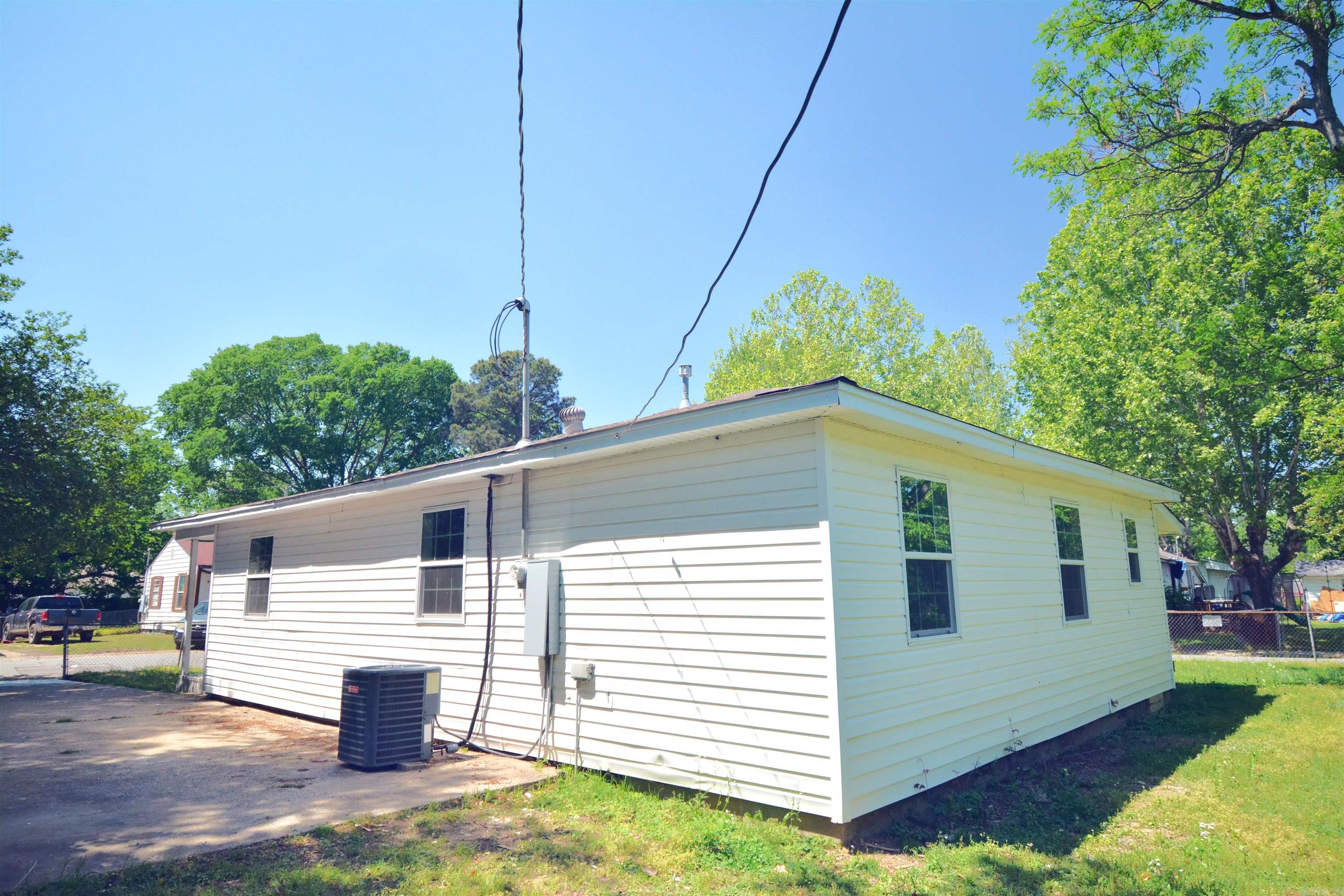 116 North  Jacksonville, AR