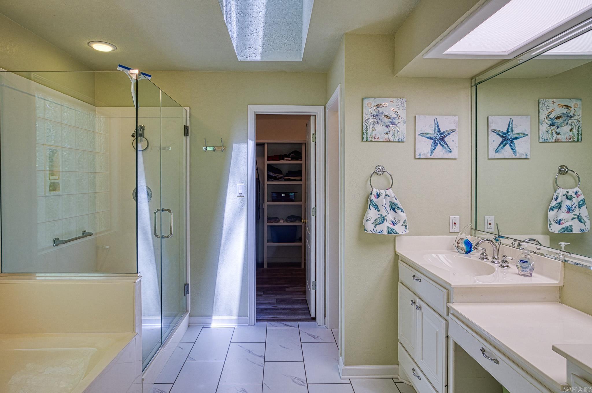 21 Badajoz Way  Hot Springs Village, AR