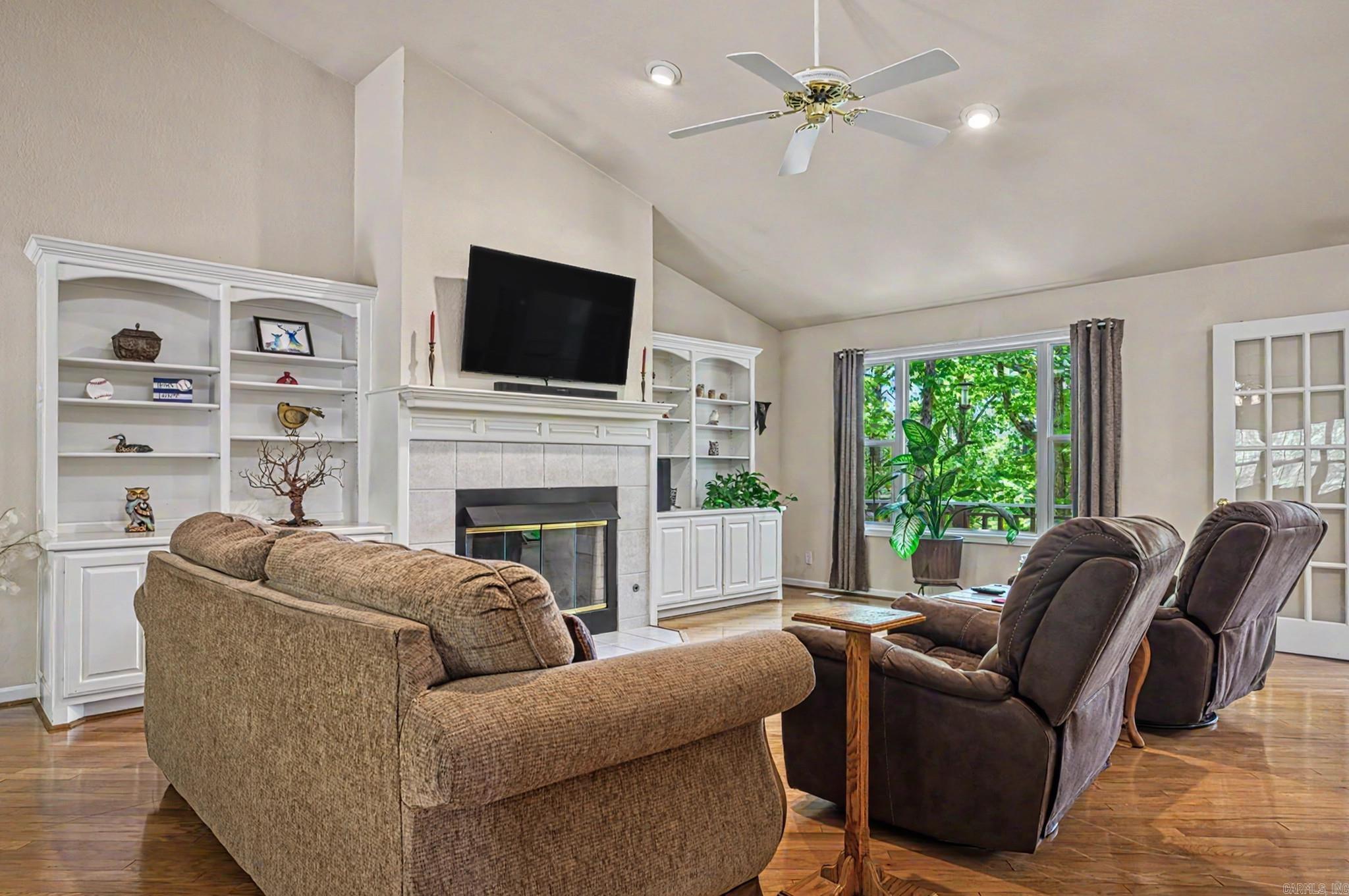 21 Badajoz Way  Hot Springs Village, AR